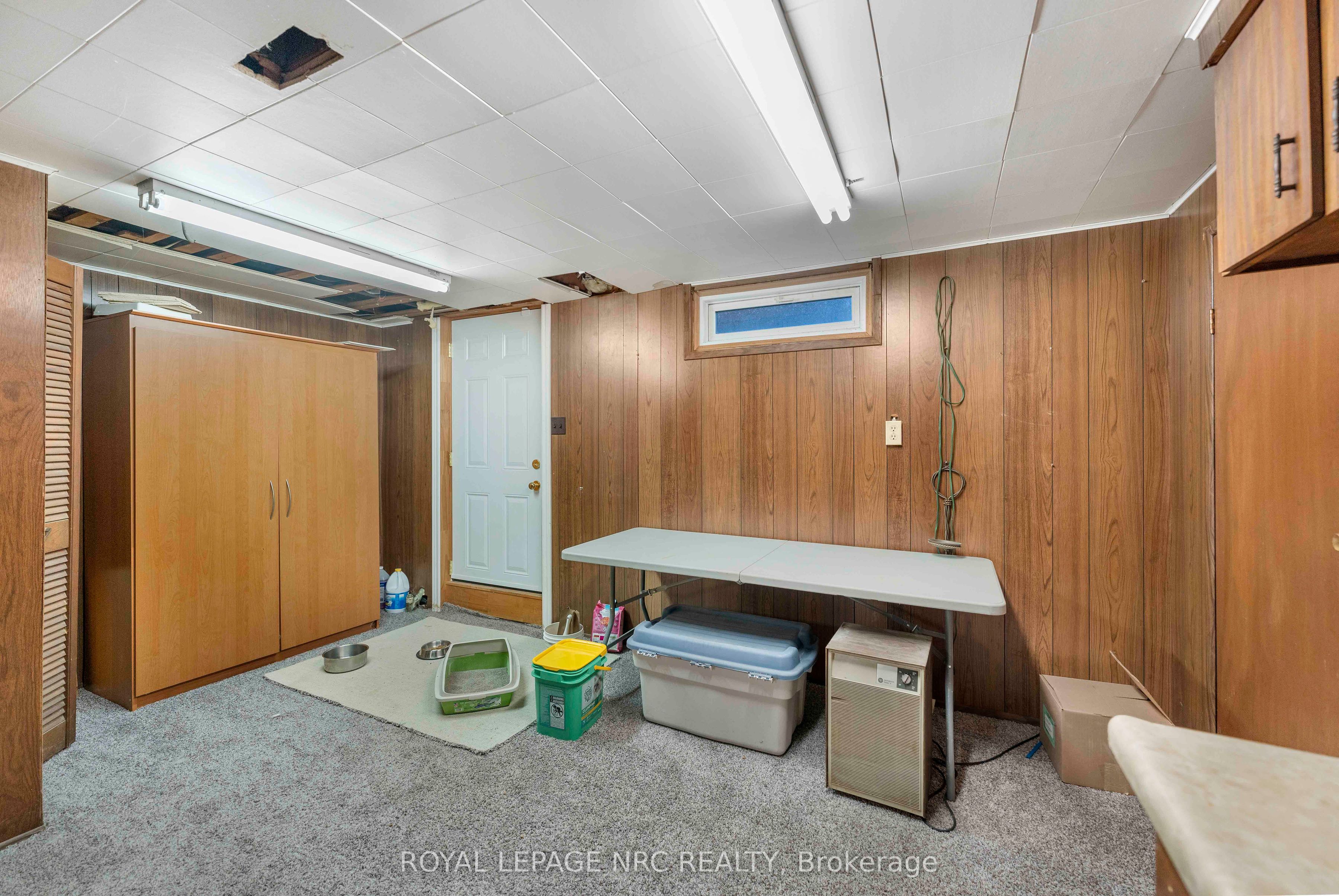68 Pine Street S Property Photo 35