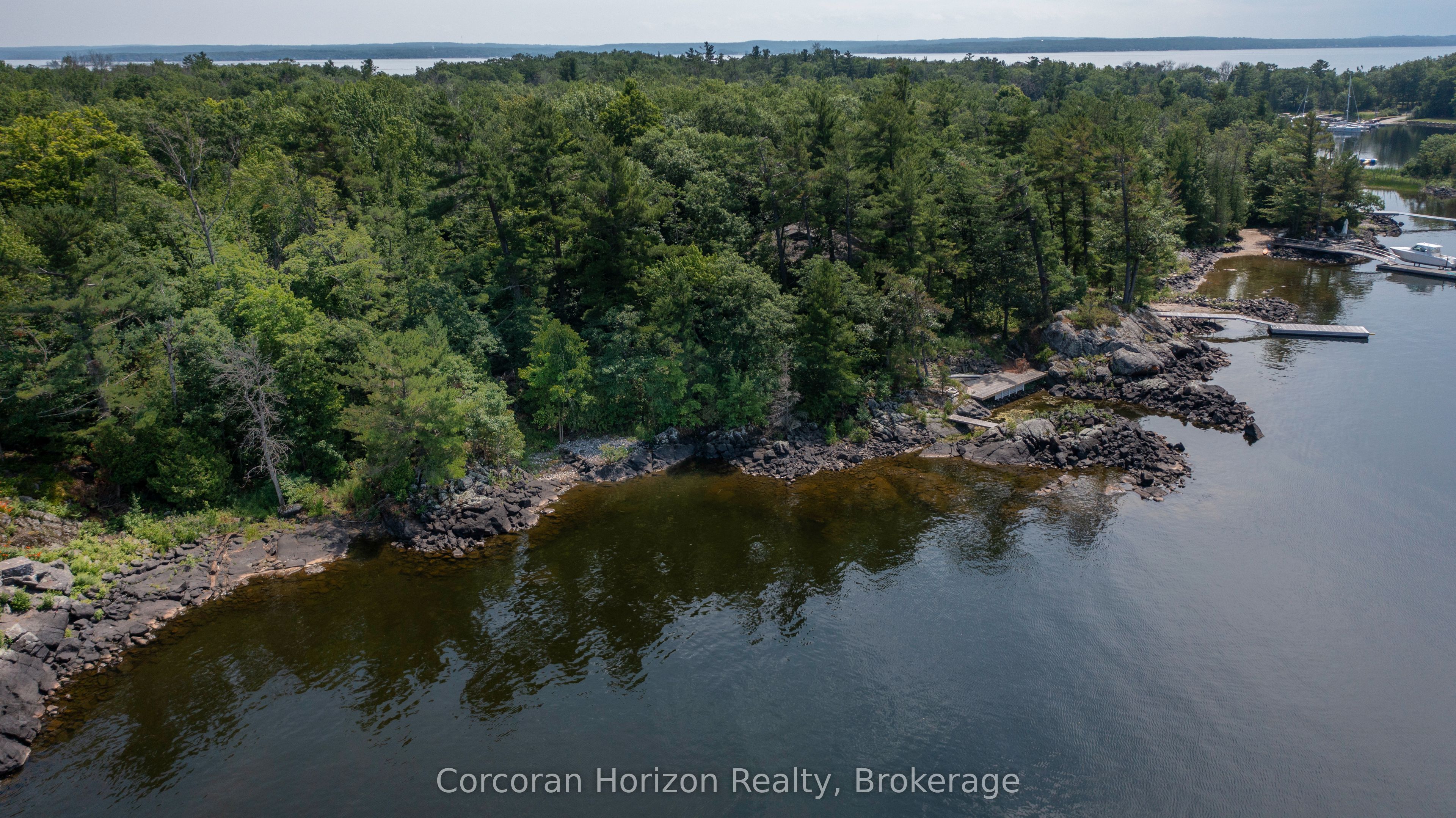 471 North Shore Rd Road Property Photo 5
