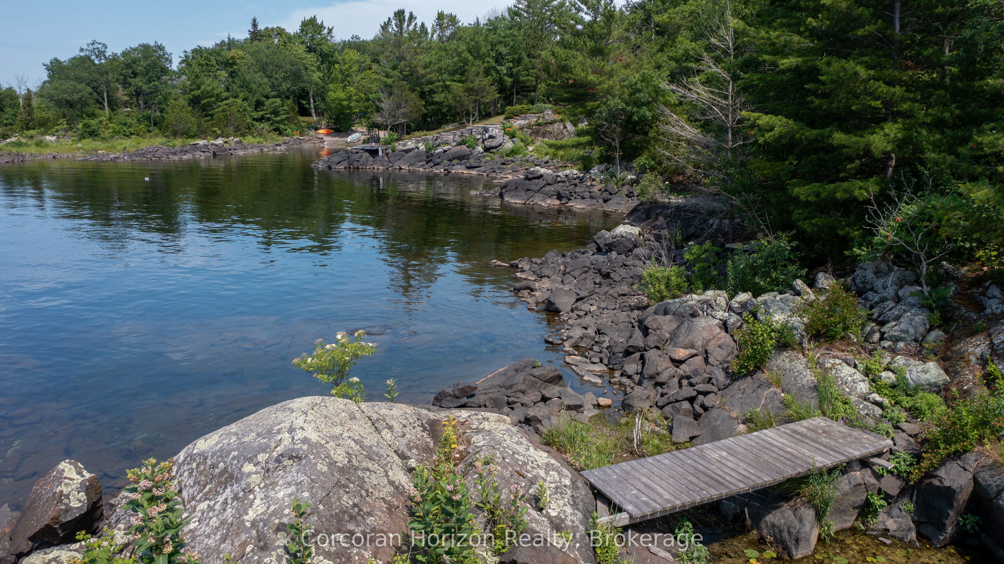 471 North Shore Rd Road Property Photo 6