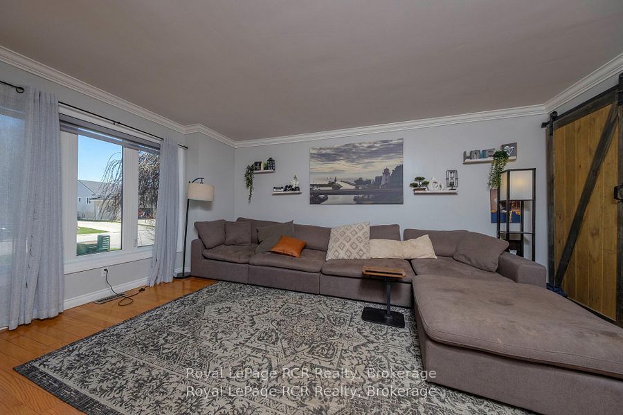 396 Murray Boulevard Property Photo 4
