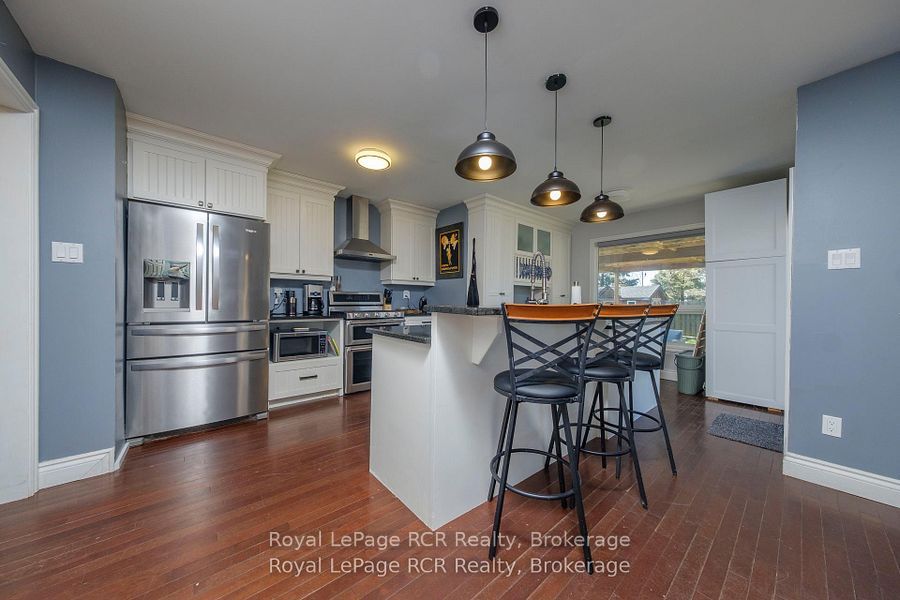 396 Murray Boulevard Property Photo 7