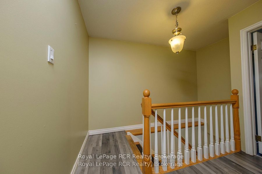 396 Murray Boulevard Property Photo 13