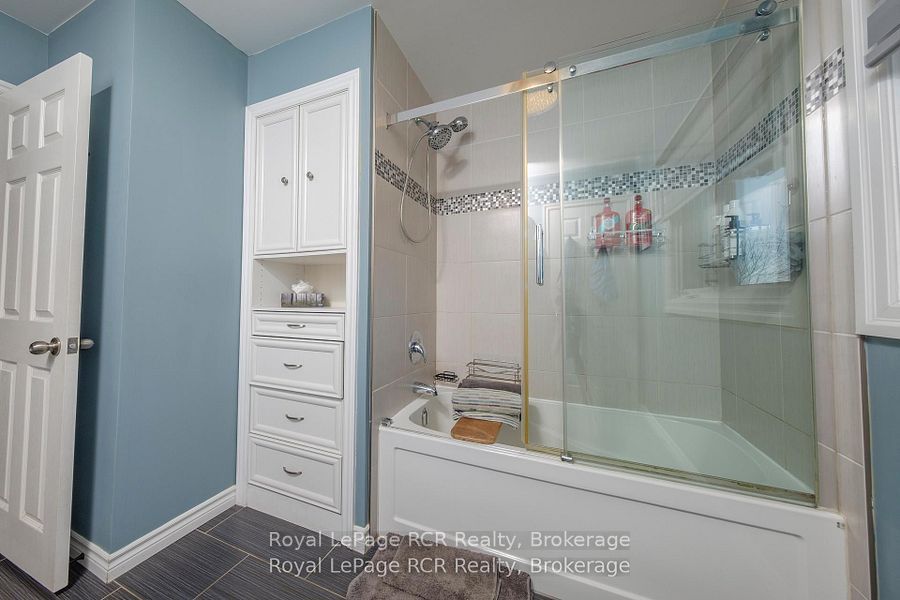 396 Murray Boulevard Property Photo 16