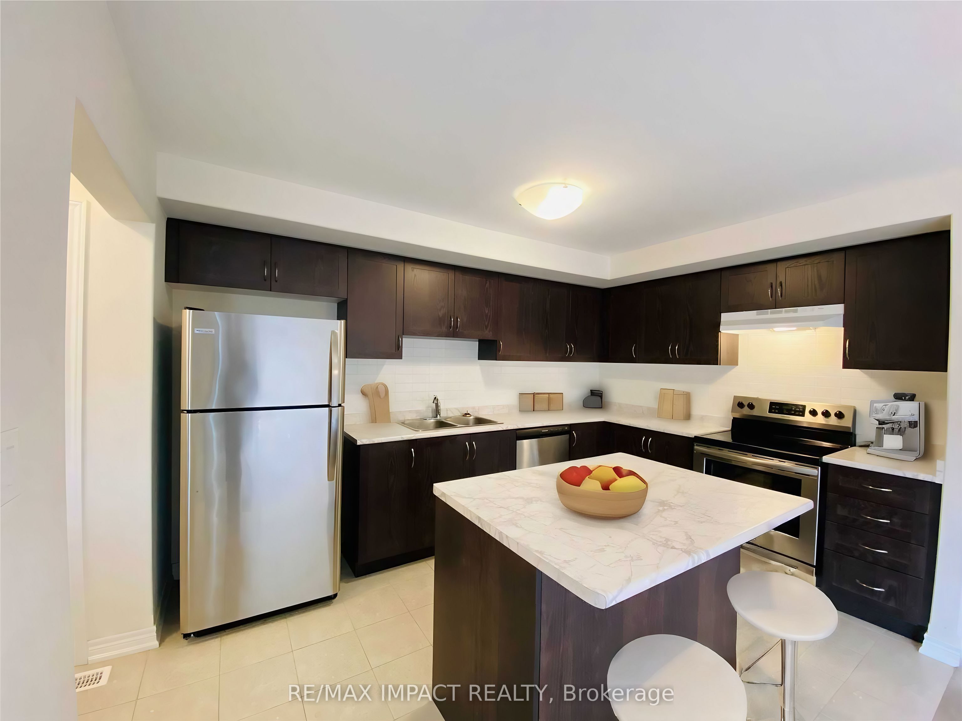 867 Broadway Boulevard Property Photo 6