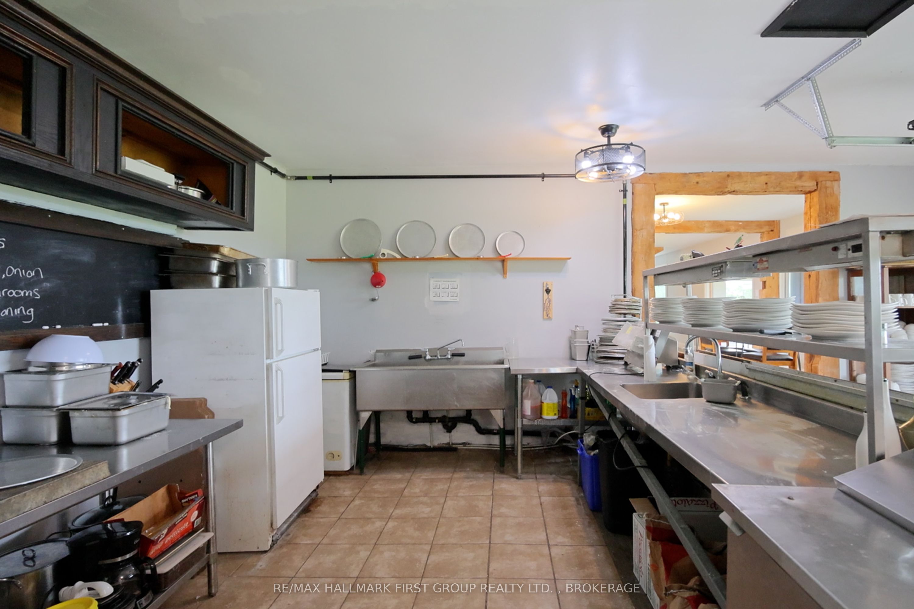 9656 Loyalist Parkway Property Photo 28