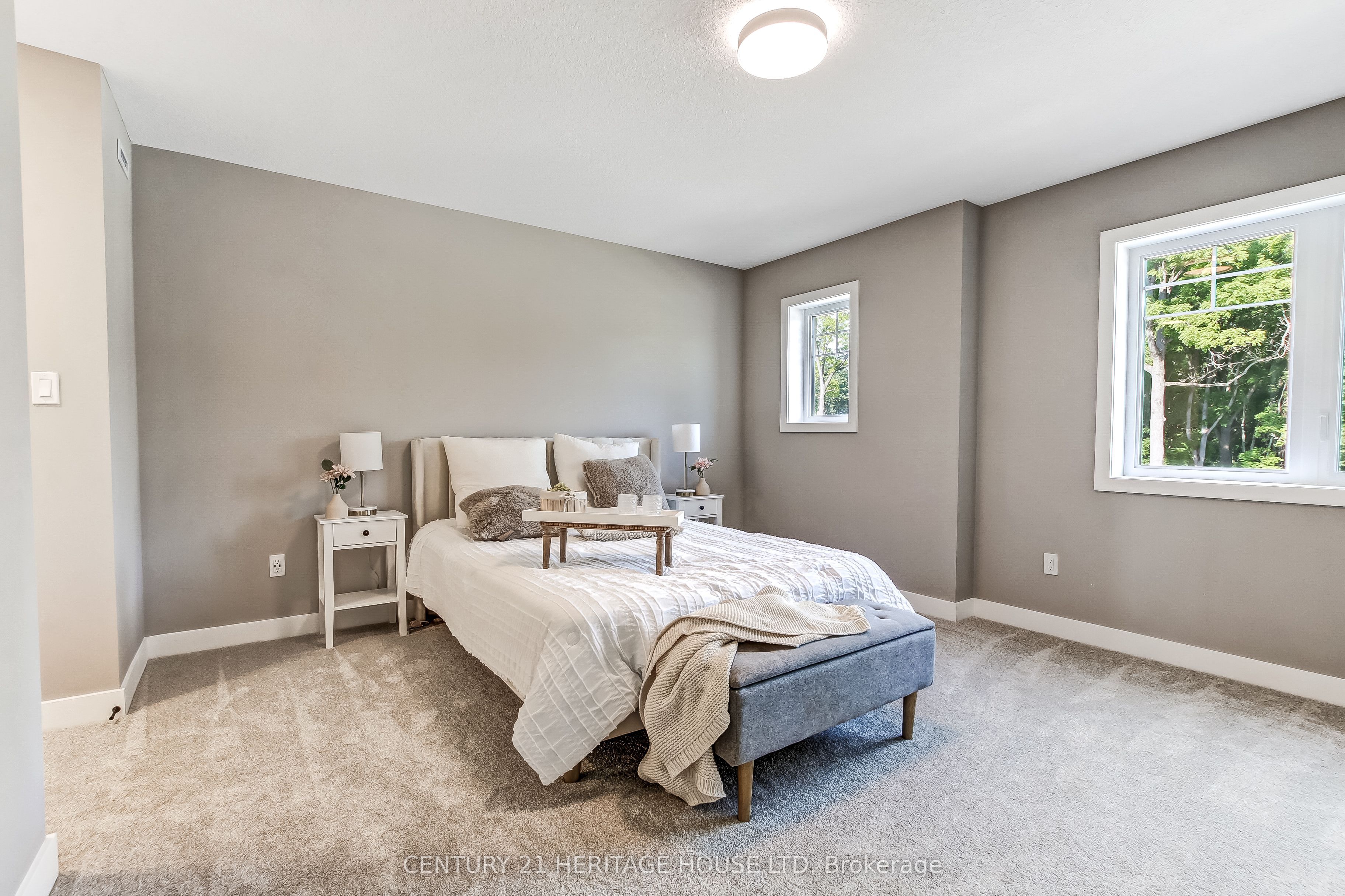 36 Hawks Gate Property Photo 16