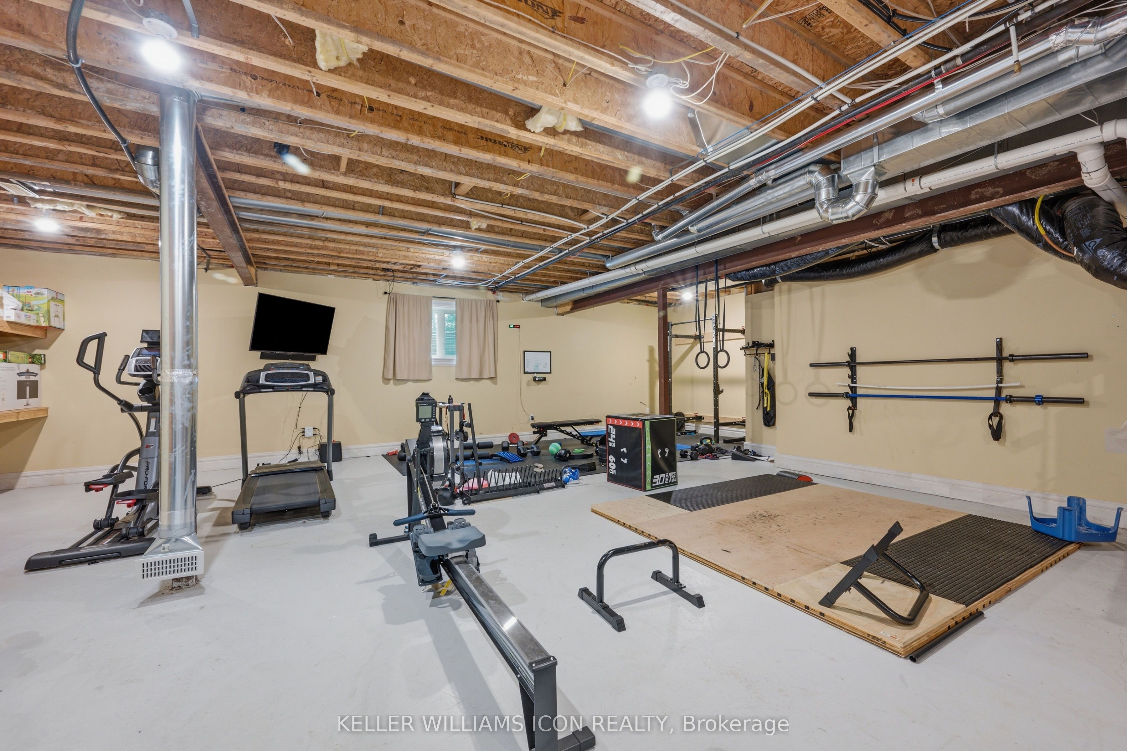 5801 Longhearth Way Property Photo 44