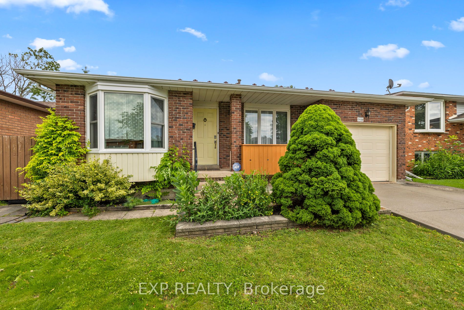 7430 Alex Avenue Property Photo 3