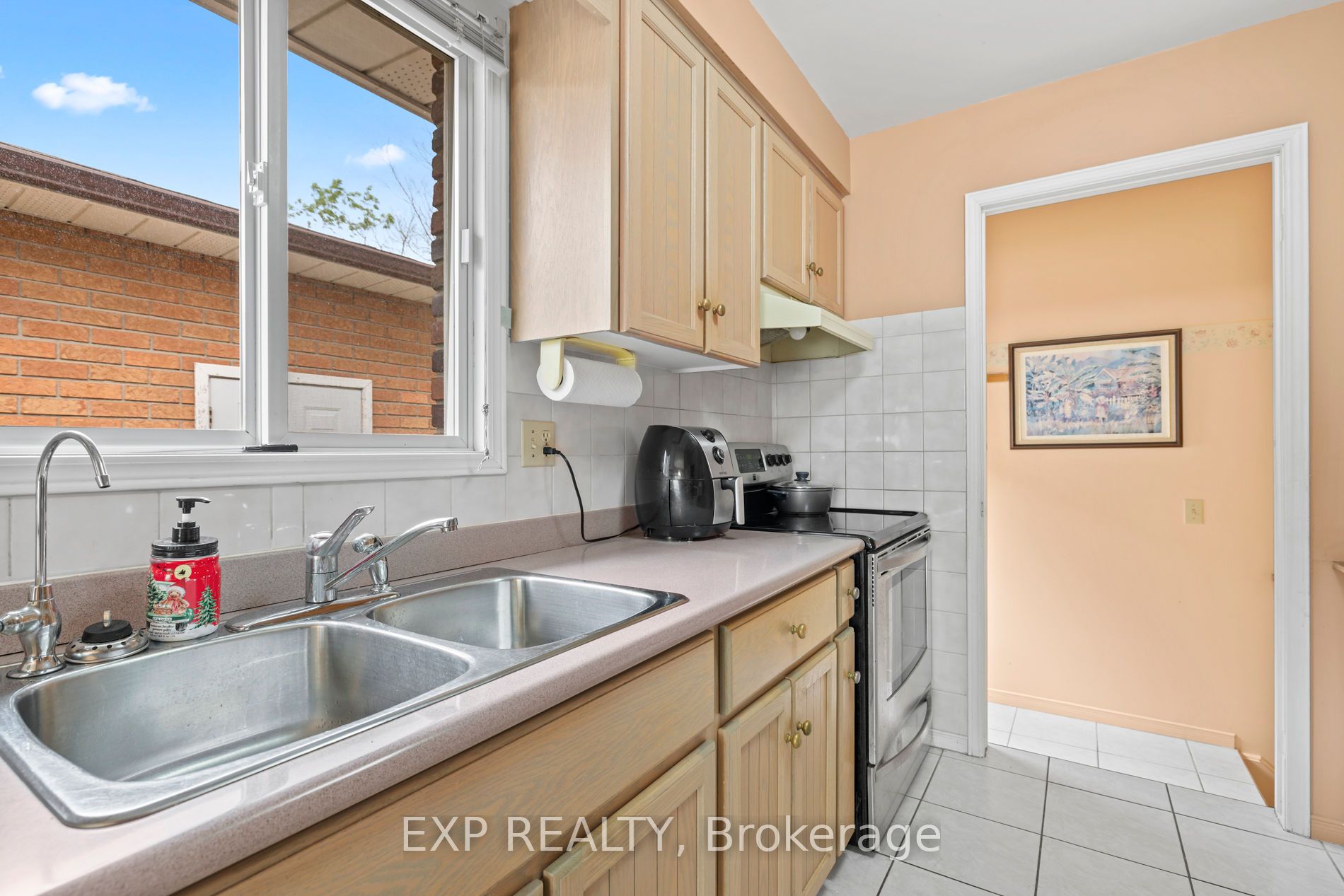 7430 Alex Avenue Property Photo 11