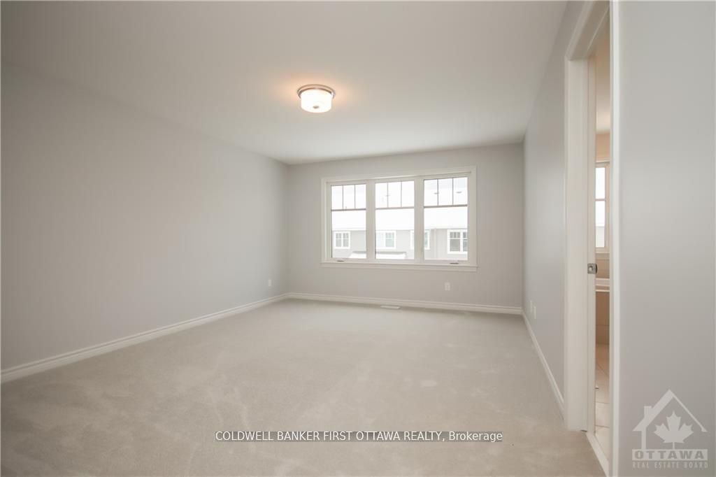 144 Angelonia Crescent Property Photo 11
