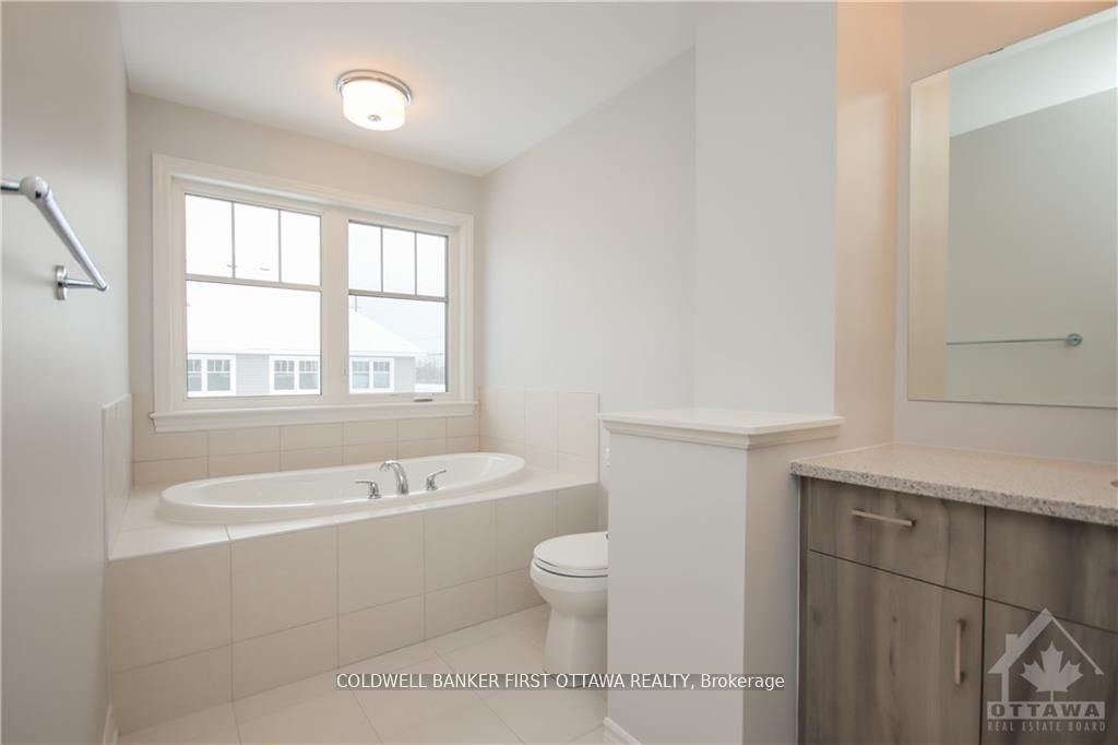 144 Angelonia Crescent Property Photo 15
