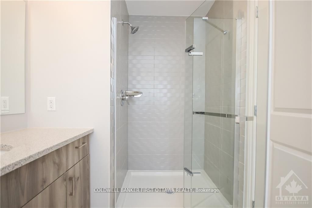 144 Angelonia Crescent Property Photo 16