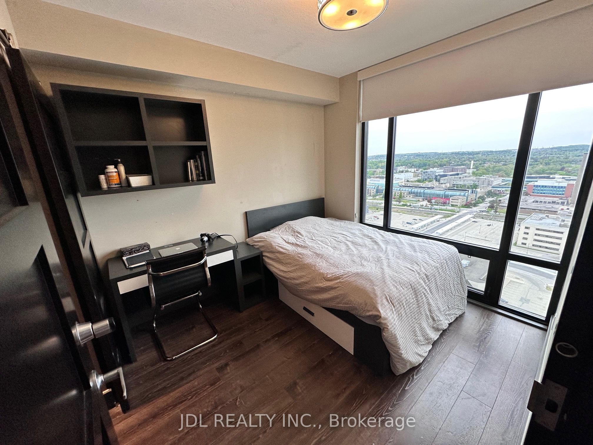 330 Phillip Street S2501 Shared Unit Property Photo 3