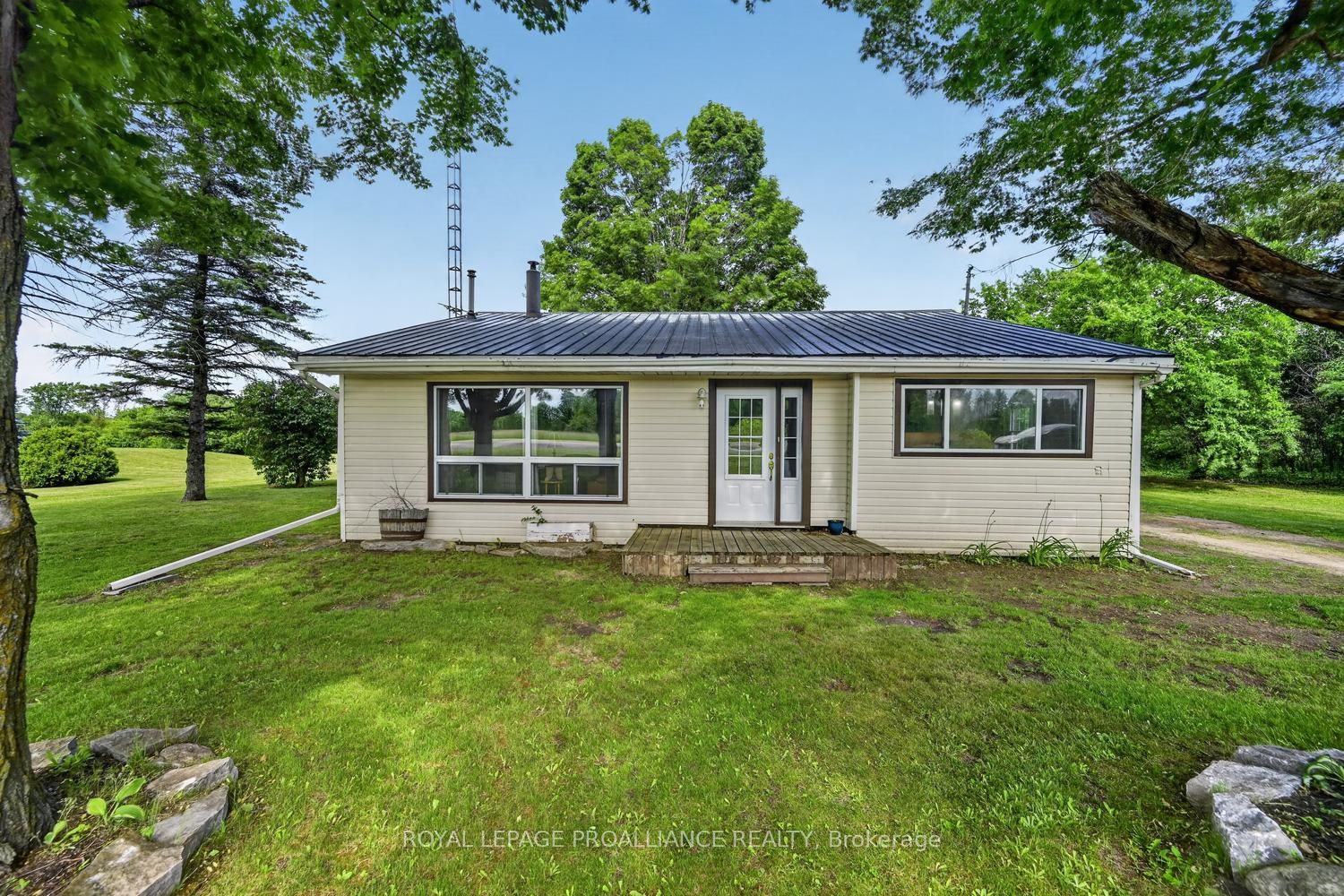 7861 County Rd 6 Road Property Photo 1