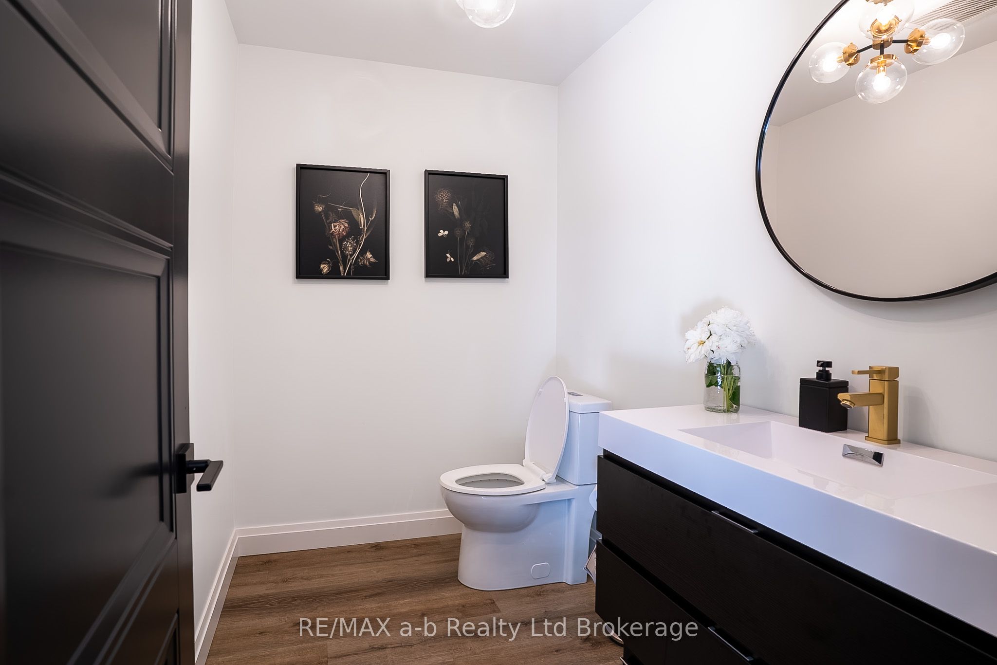 306171 Caley Road Property Photo 20