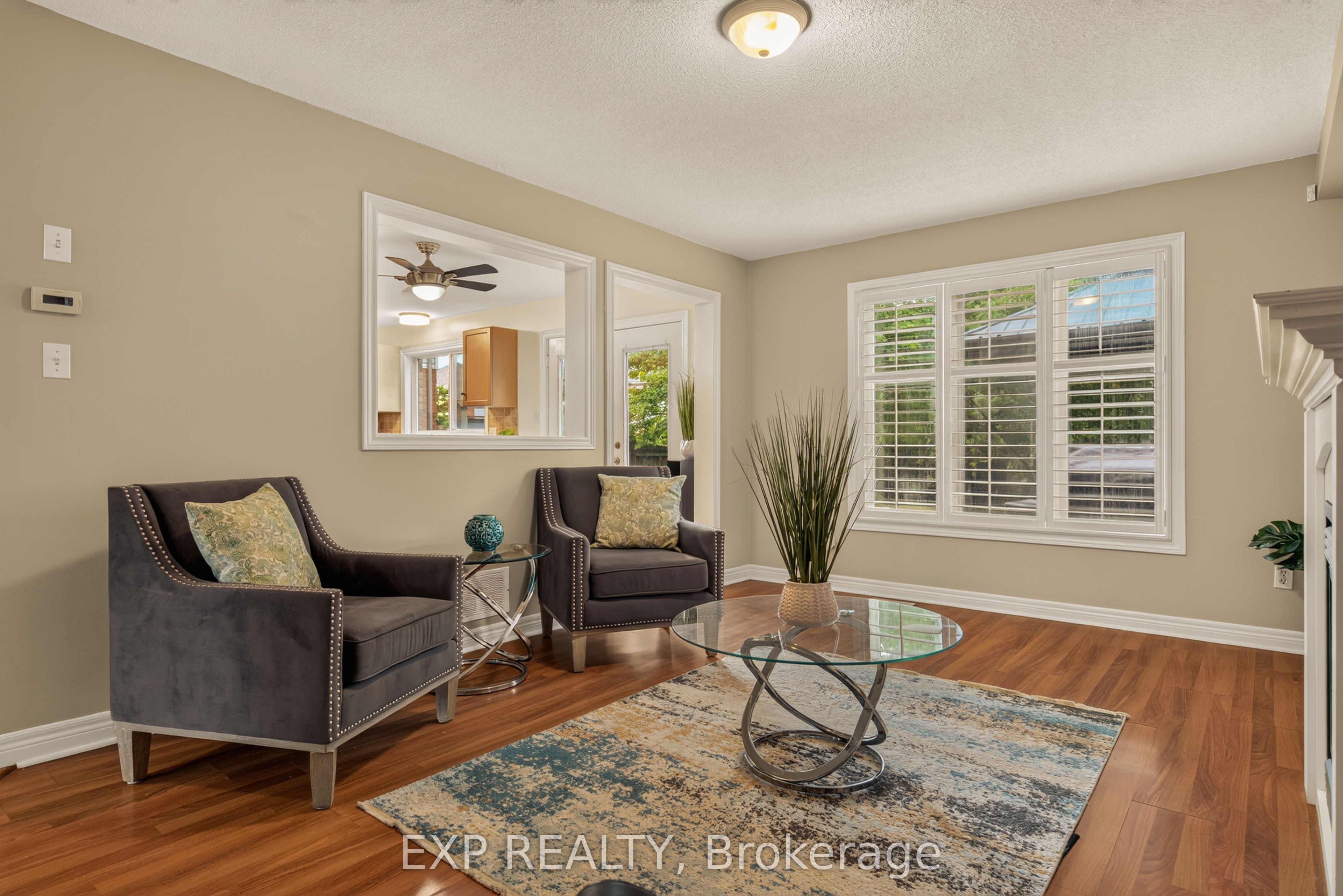 72 Etherington Crescent Property Photo 11