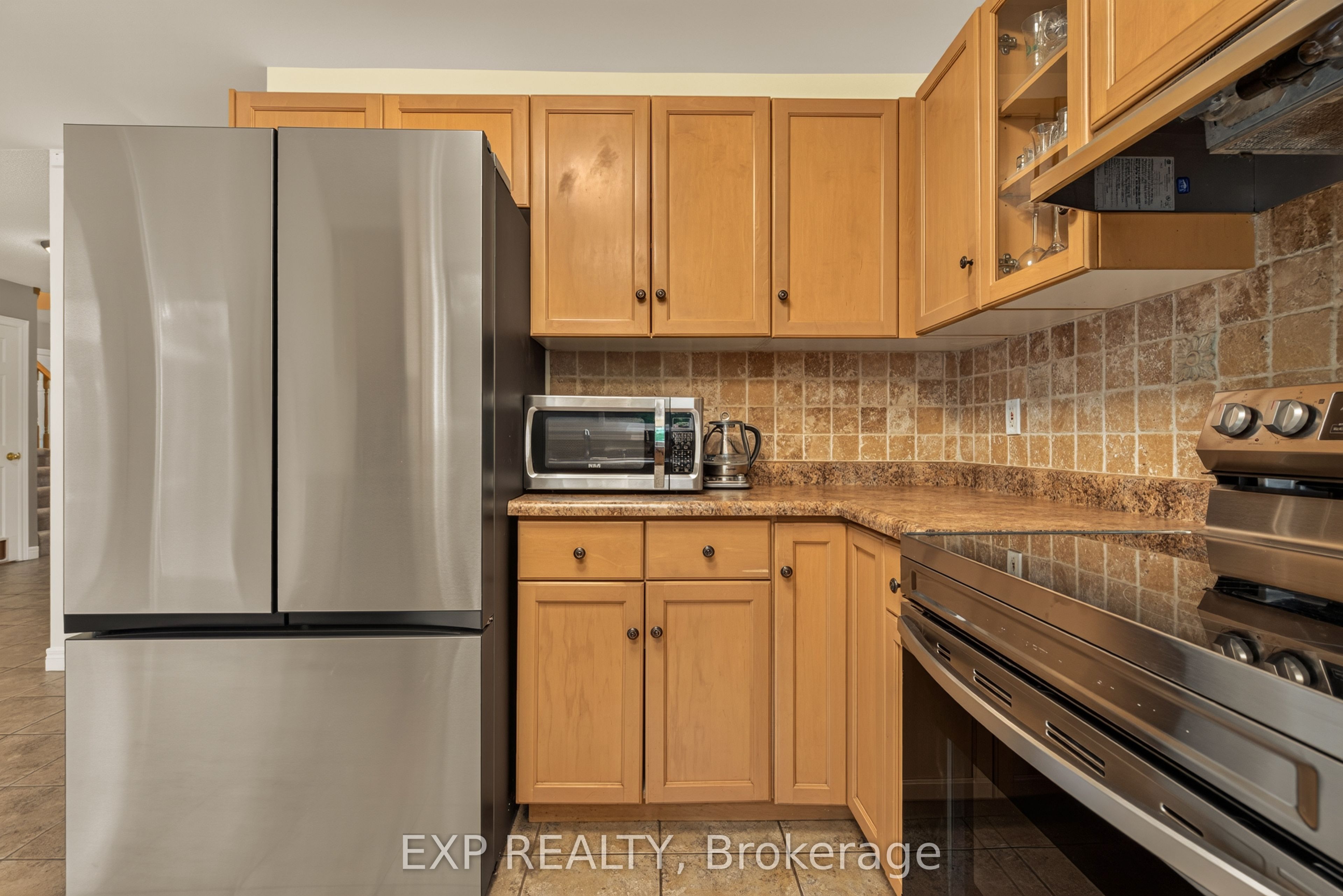 72 Etherington Crescent Property Photo 18