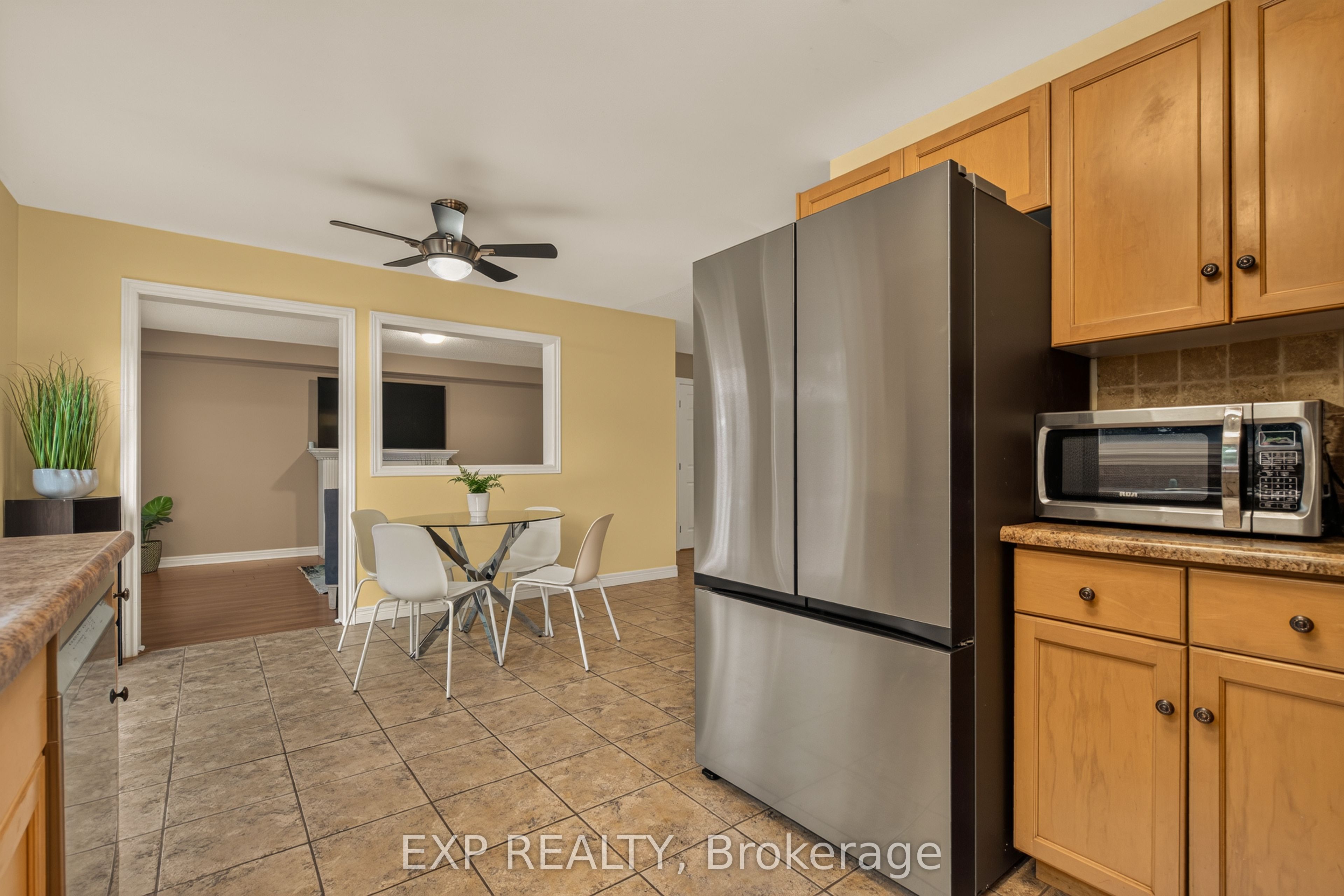 72 Etherington Crescent Property Photo 19