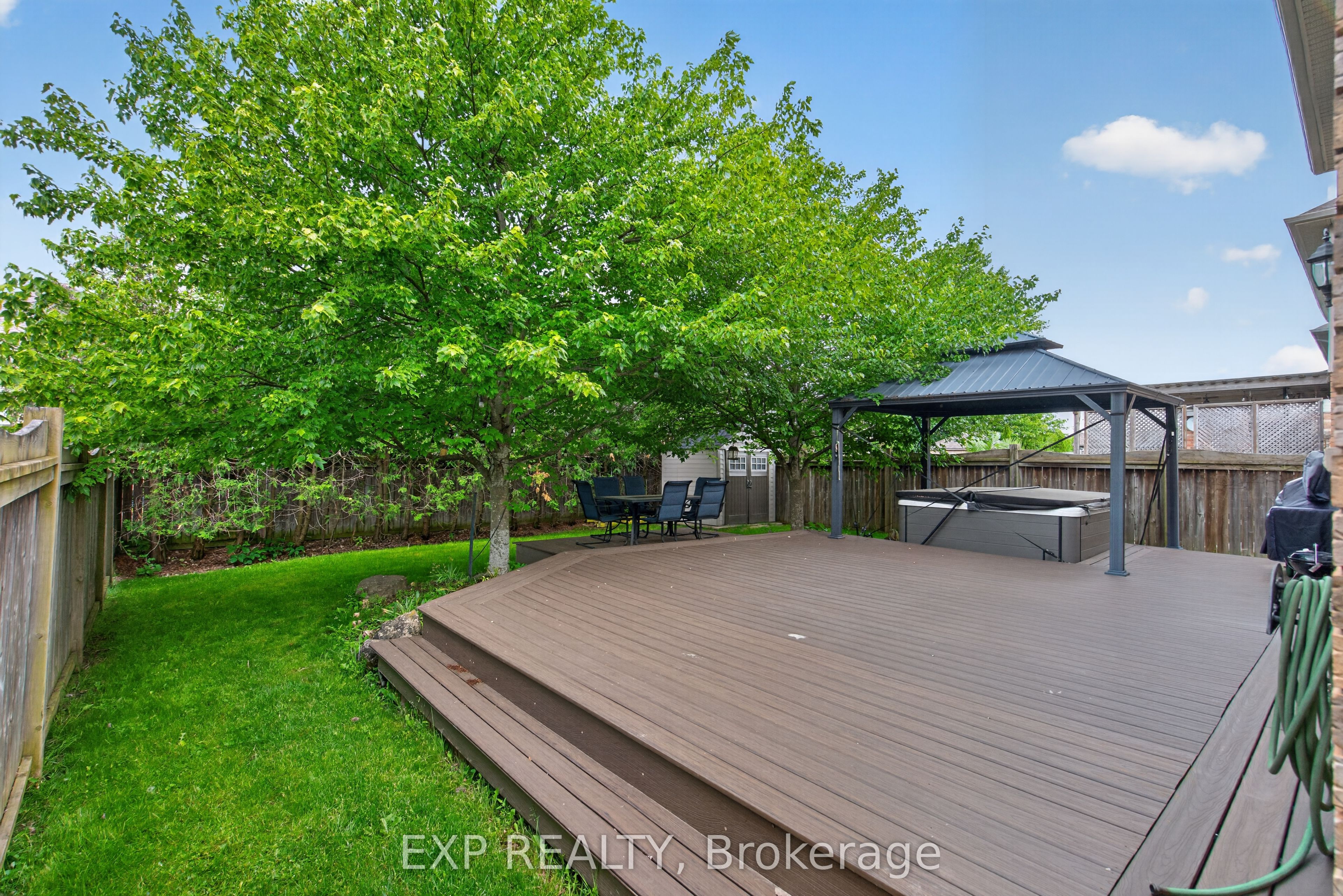 72 Etherington Crescent Property Photo 43