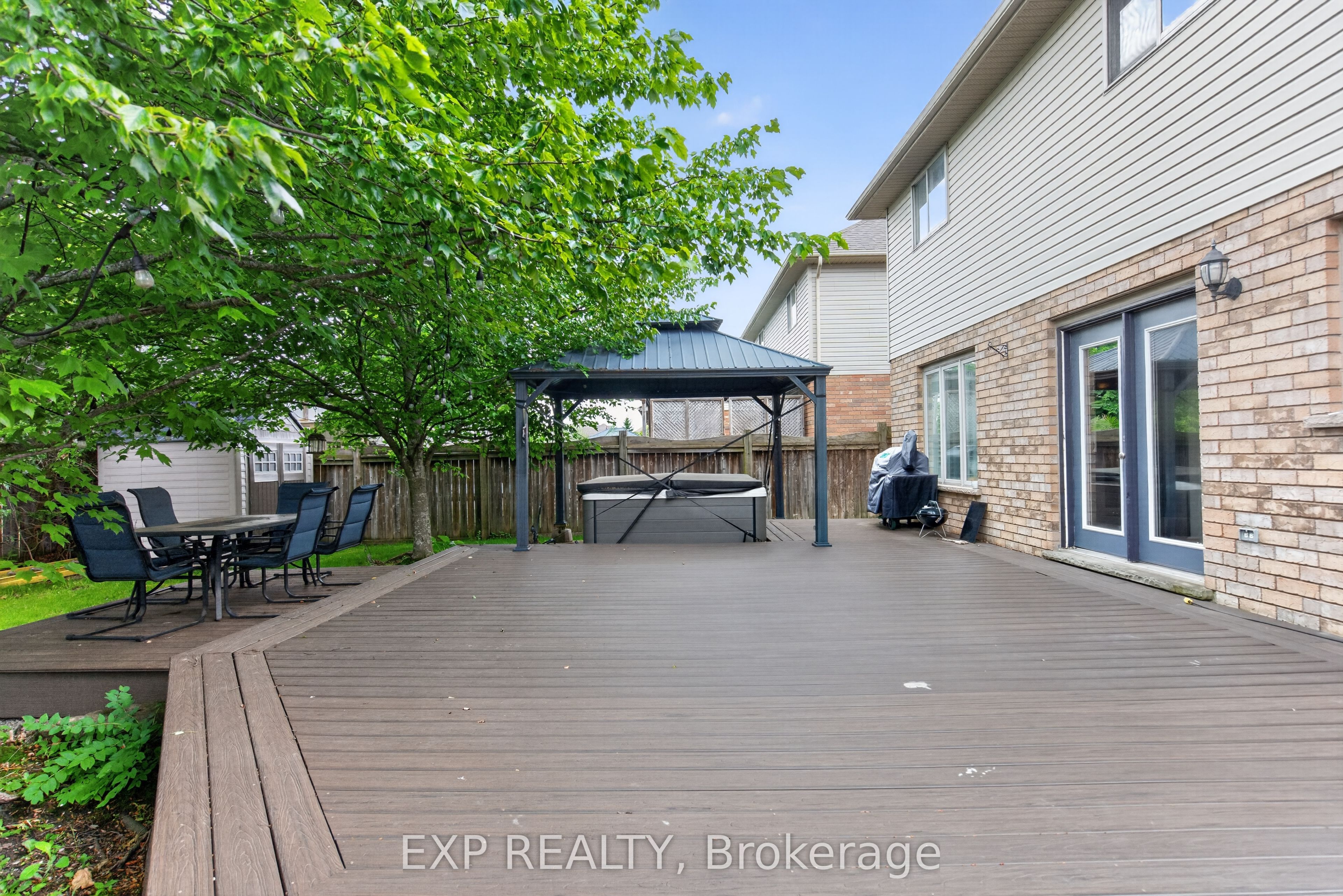 72 Etherington Crescent Property Photo 45