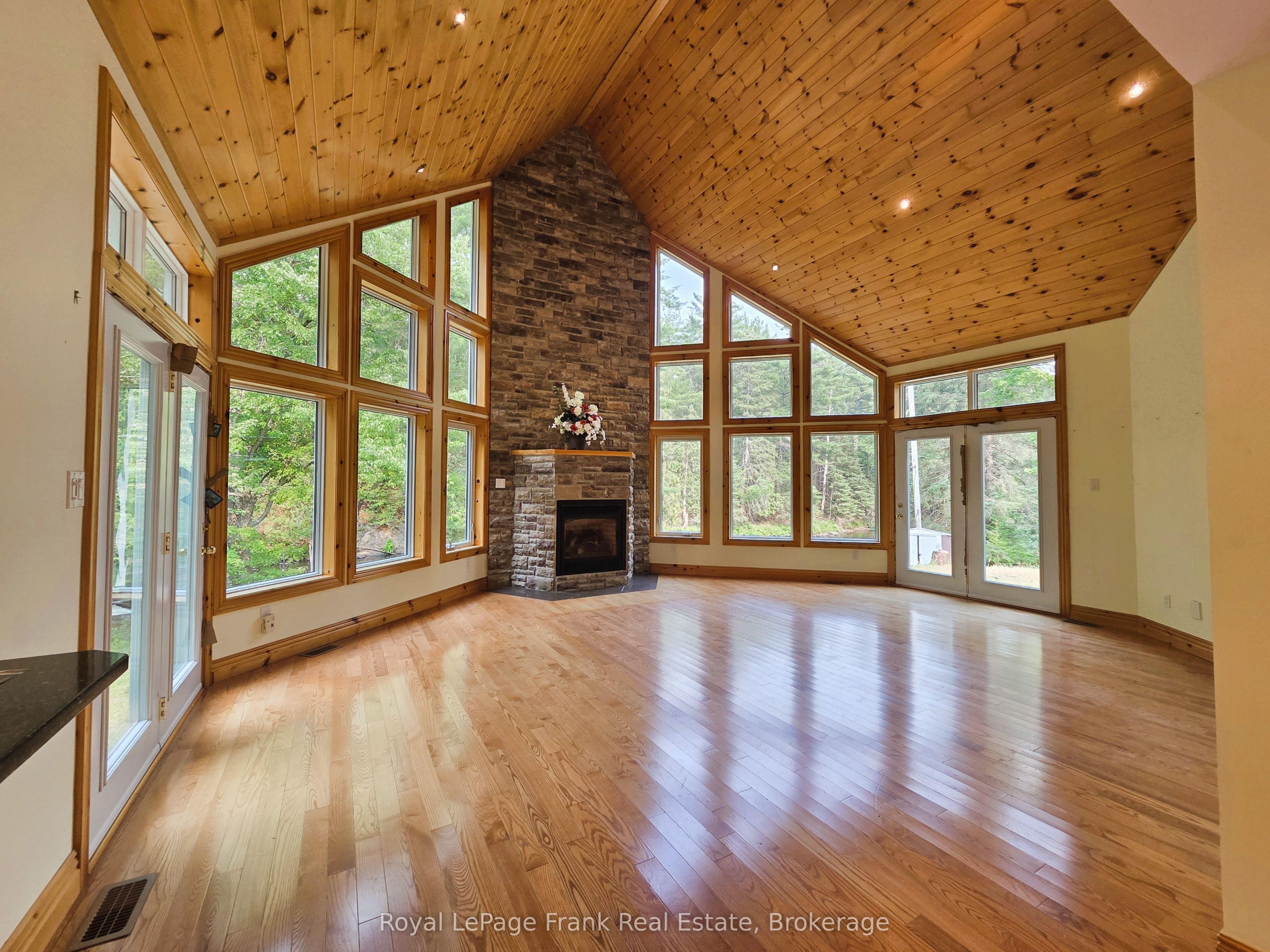 8847 Highway 28 Property Photo 7