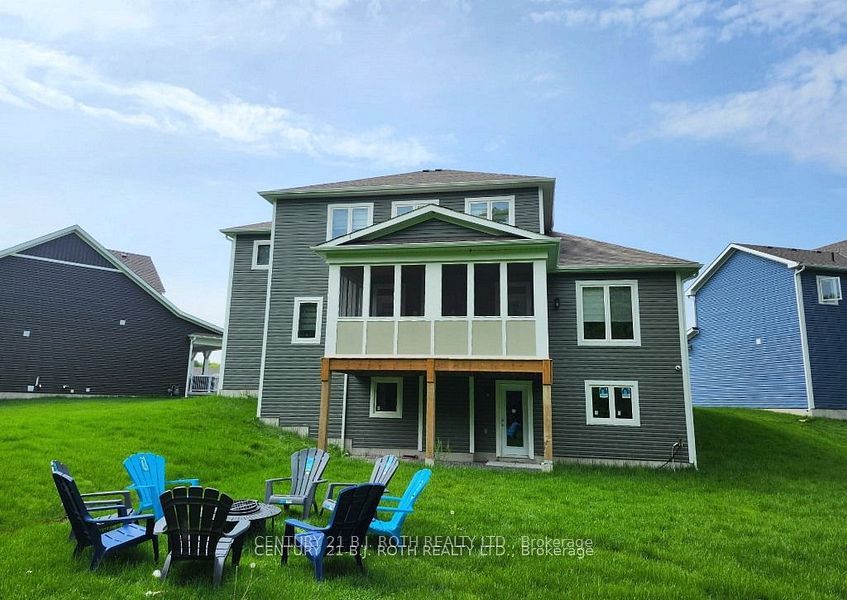 22 Dyer Crescent Property Photo 2
