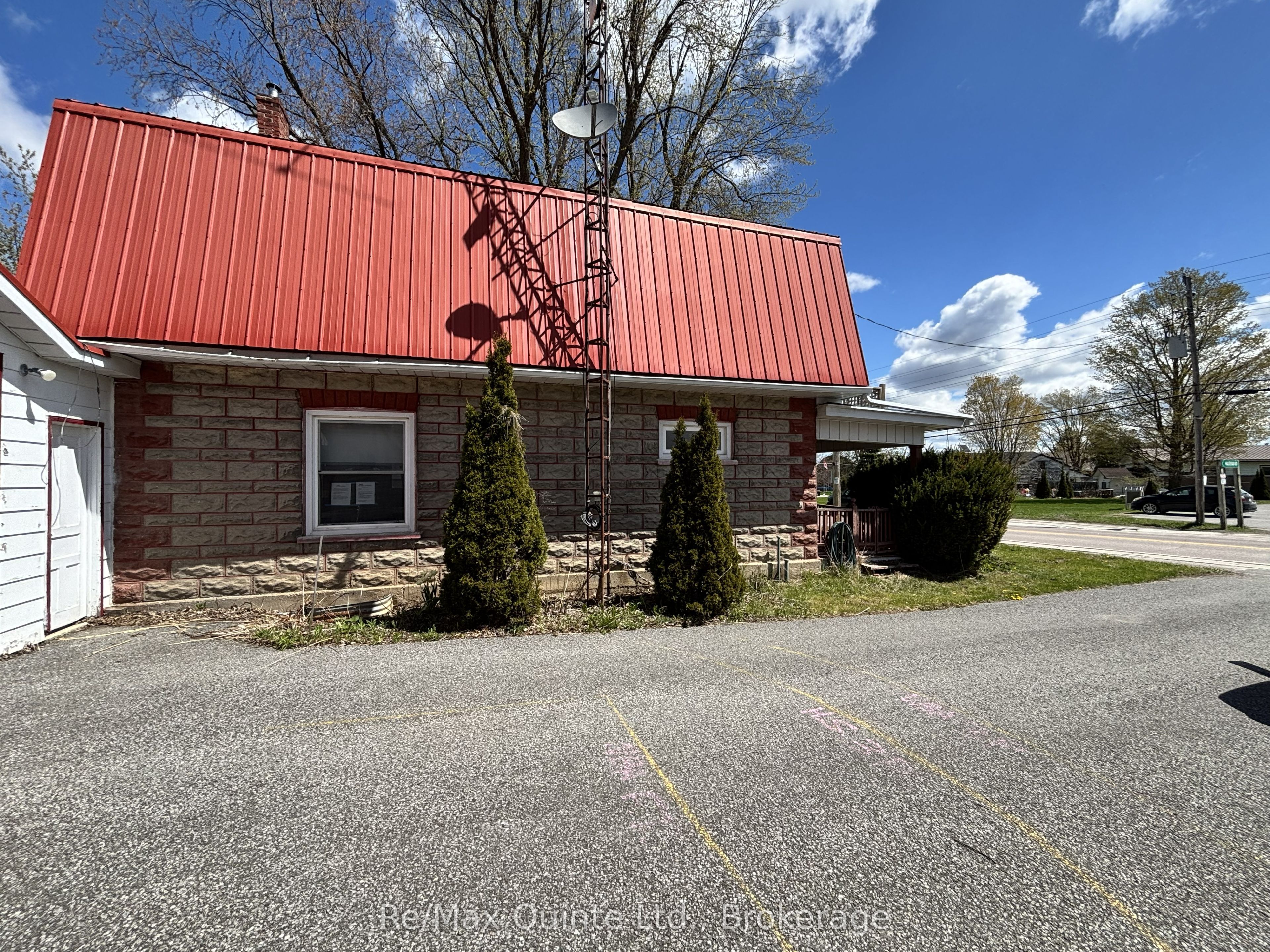 9144 County 45 Road Property Photo 3