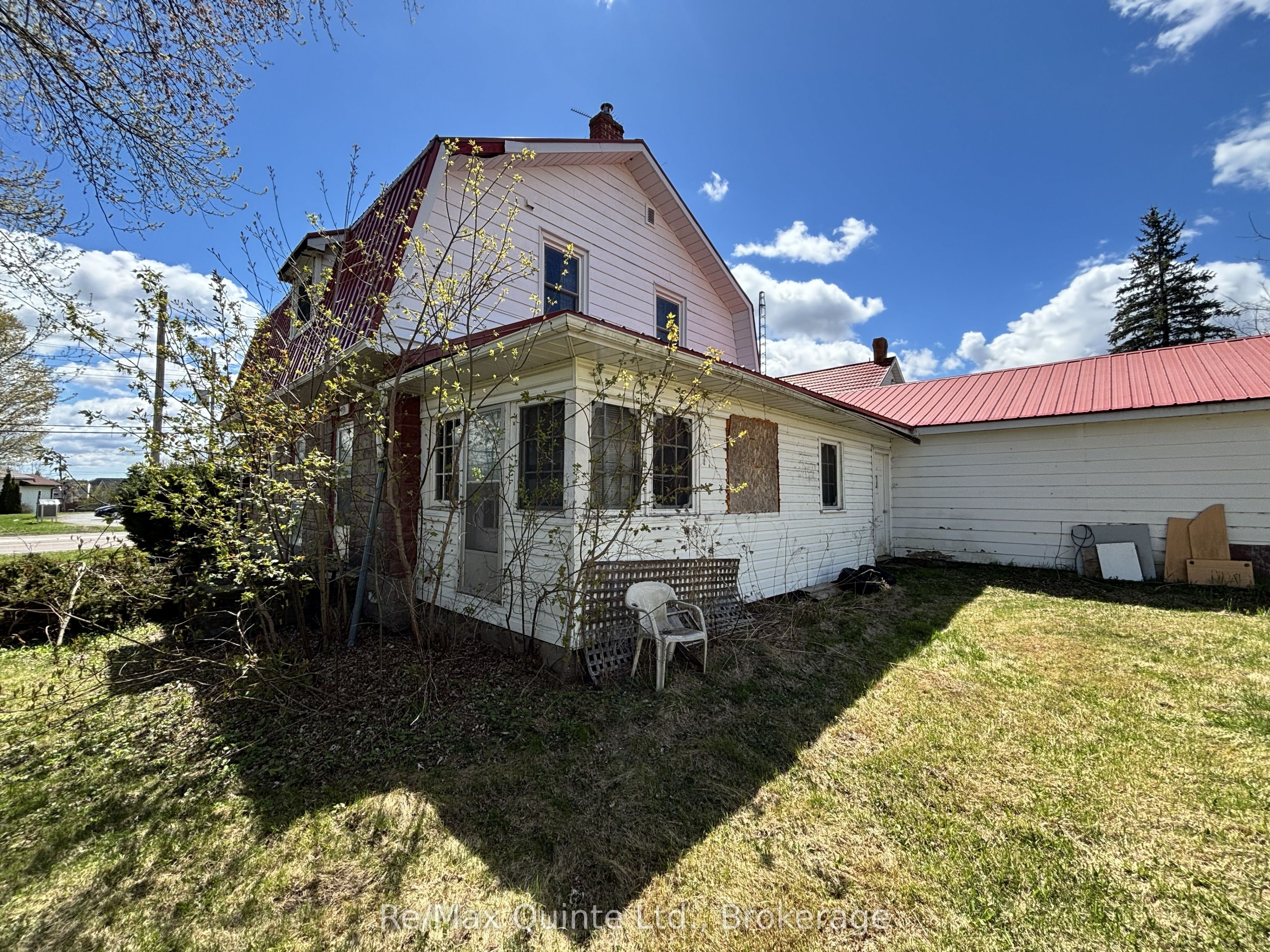 9144 County 45 Road Property Photo 4