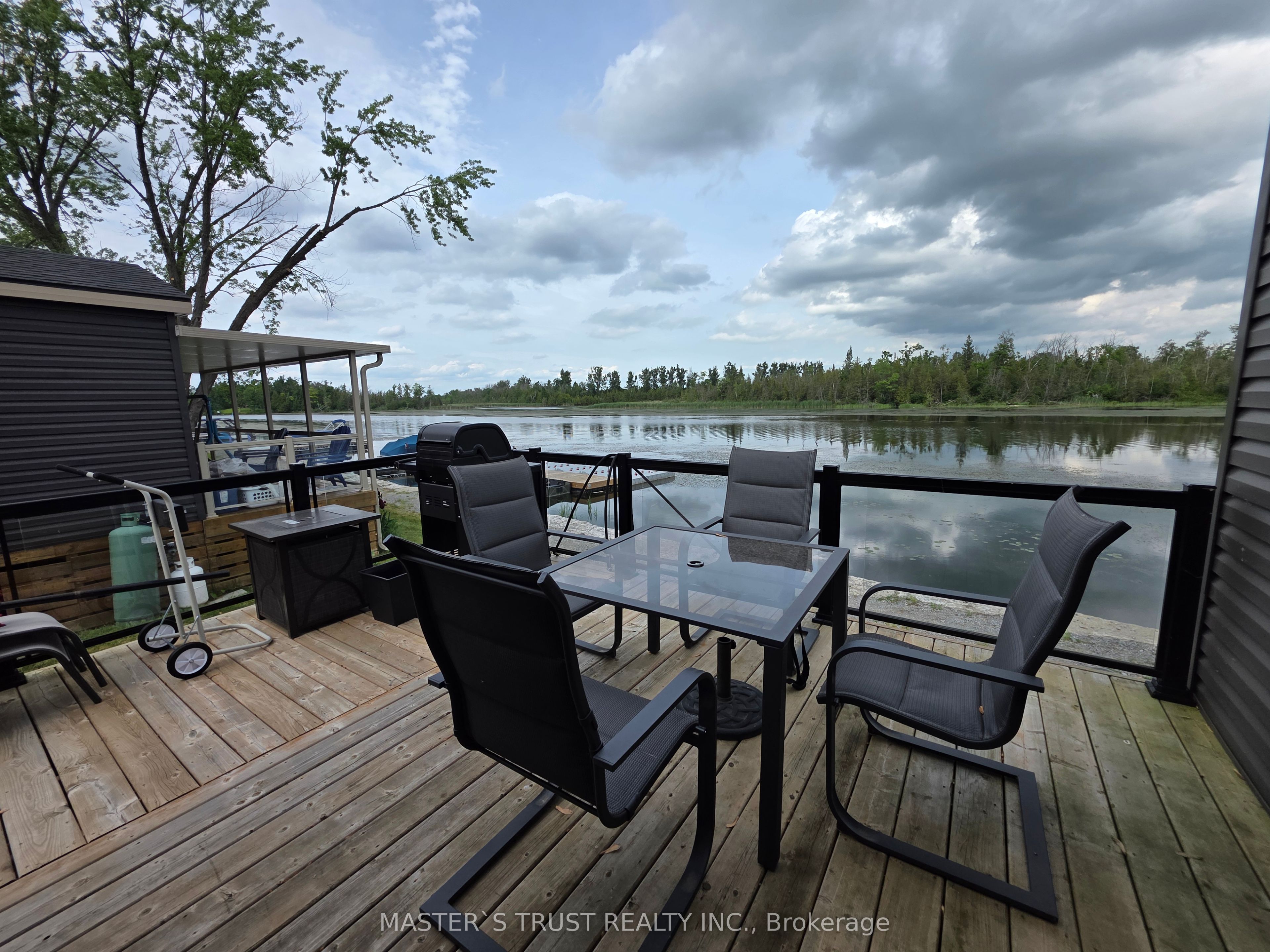 657 Thunder Bridge Road W5 Property Photo 1