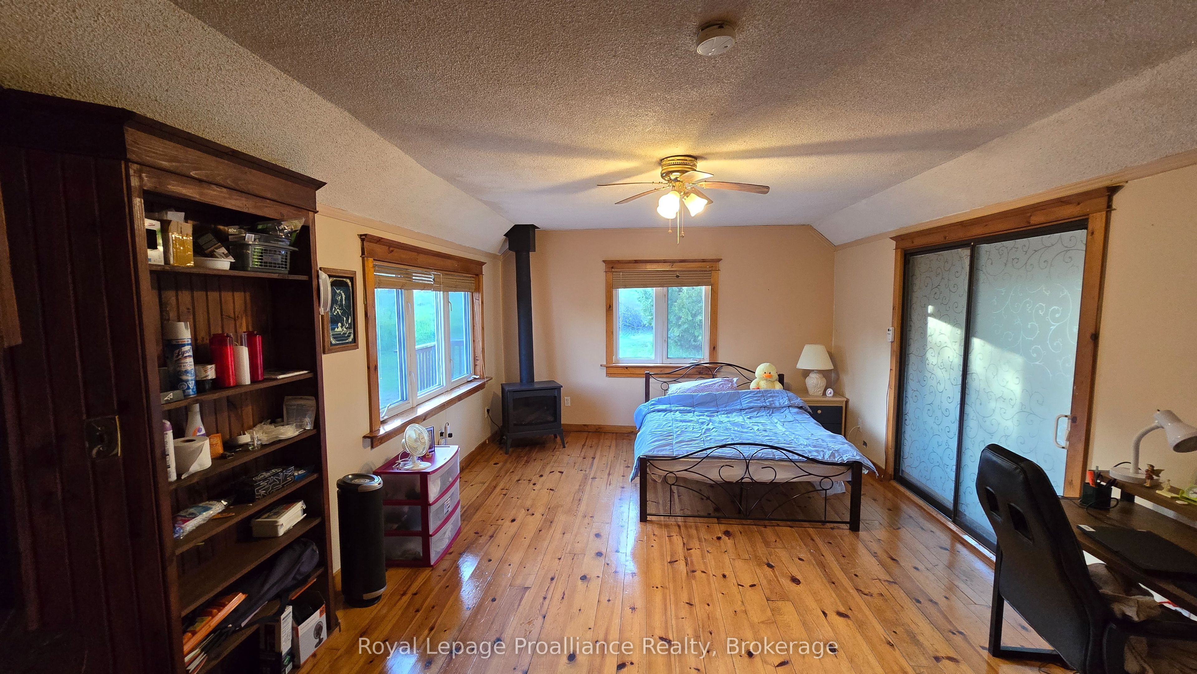 276 5th Concession Road N Property Photo 11