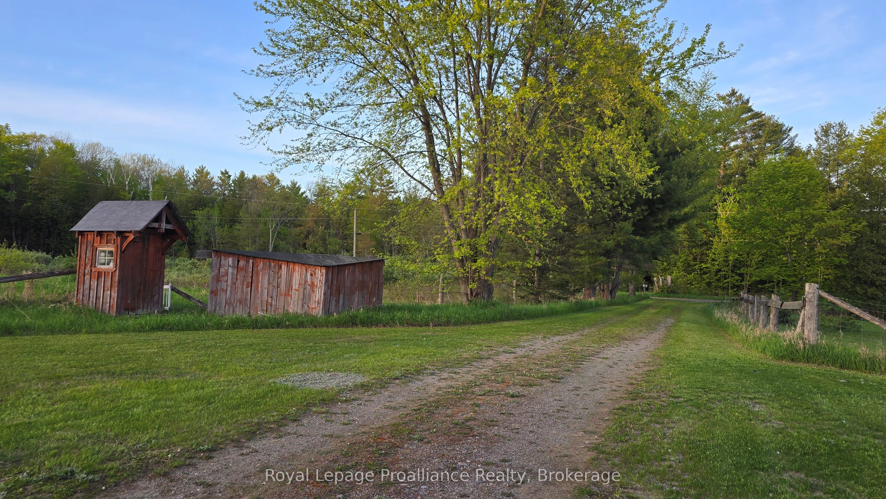276 5th Concession Road N Property Photo 25