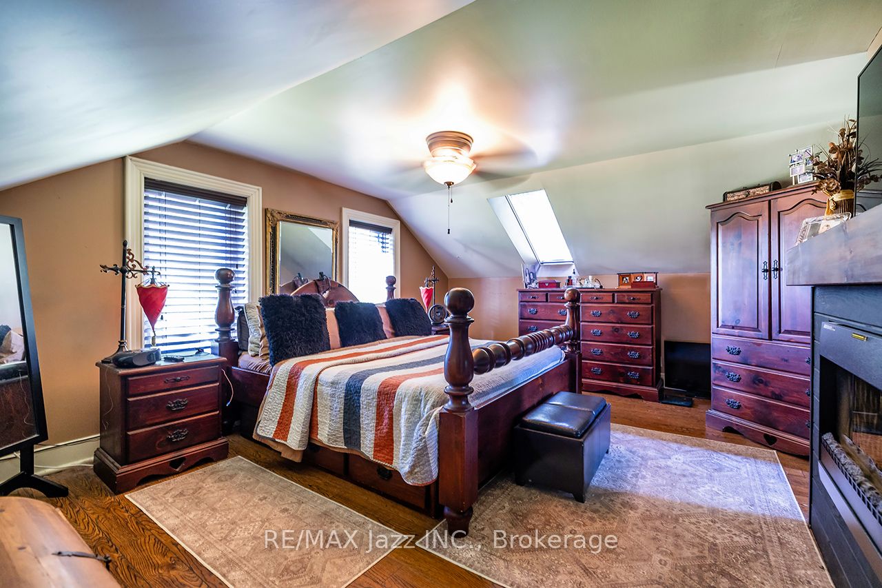 641 Enright Road Property Photo 22