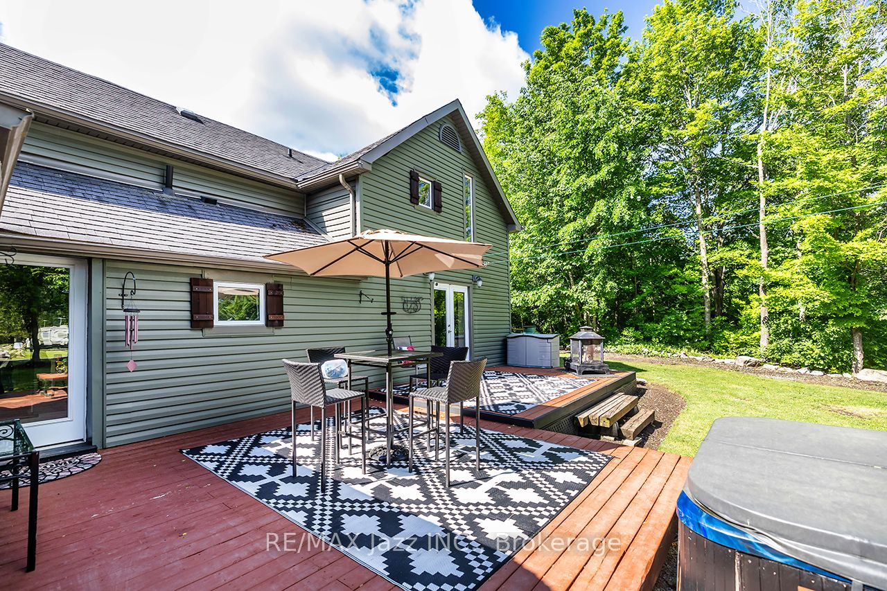 641 Enright Road Property Photo 34