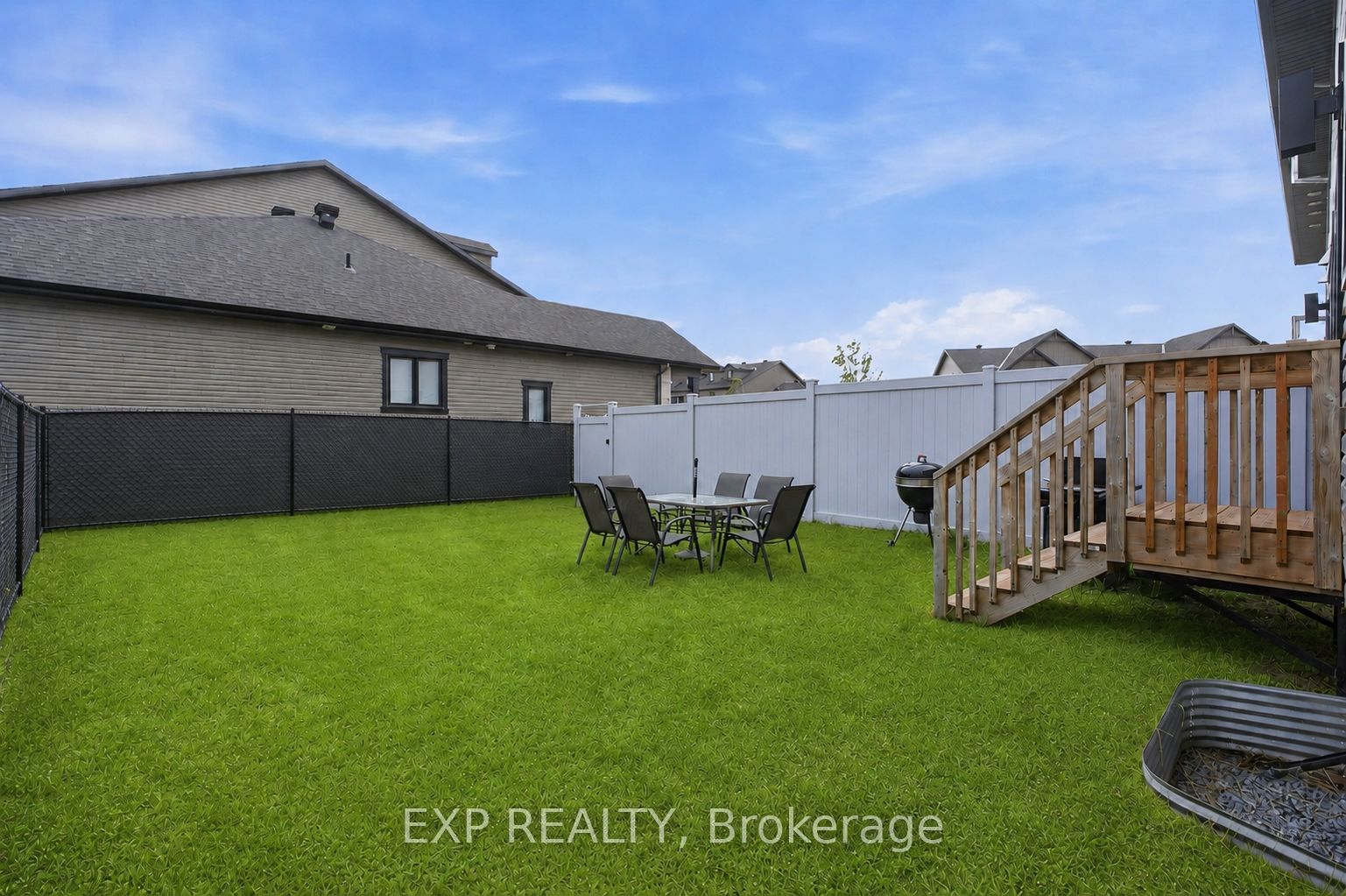 2007 Berne Street Property Photo 32