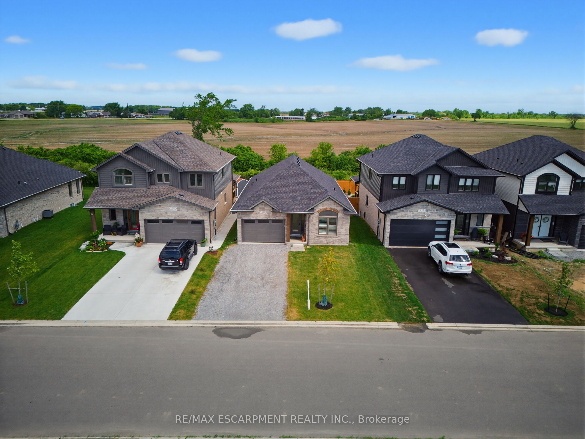 131 Craddock Boulevard Property Photo 1