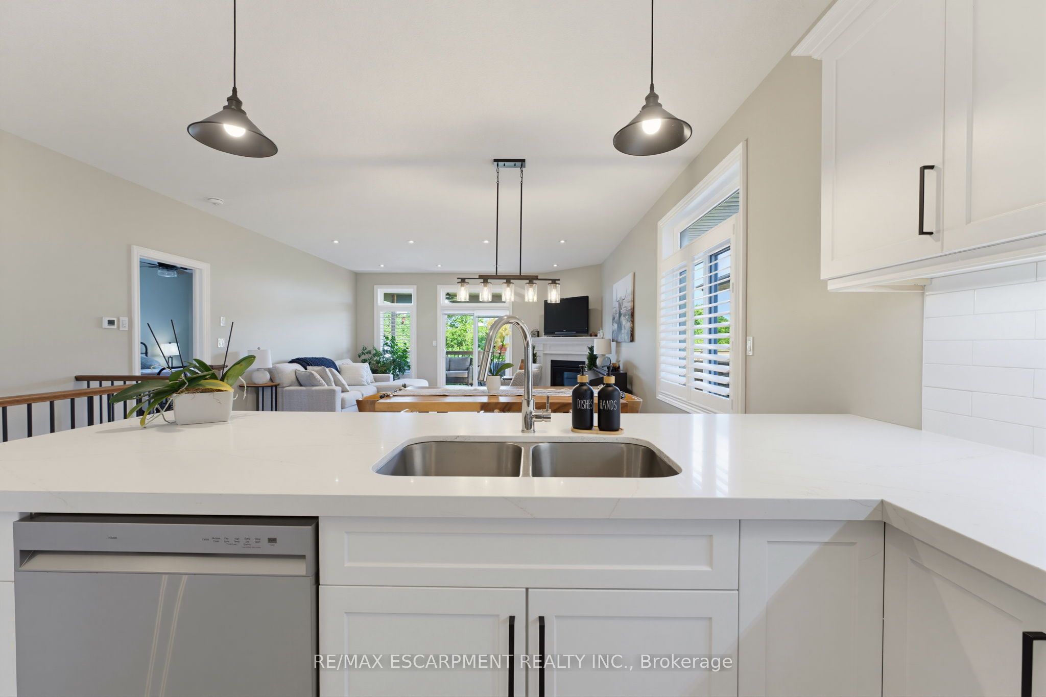 131 Craddock Boulevard Property Photo 13