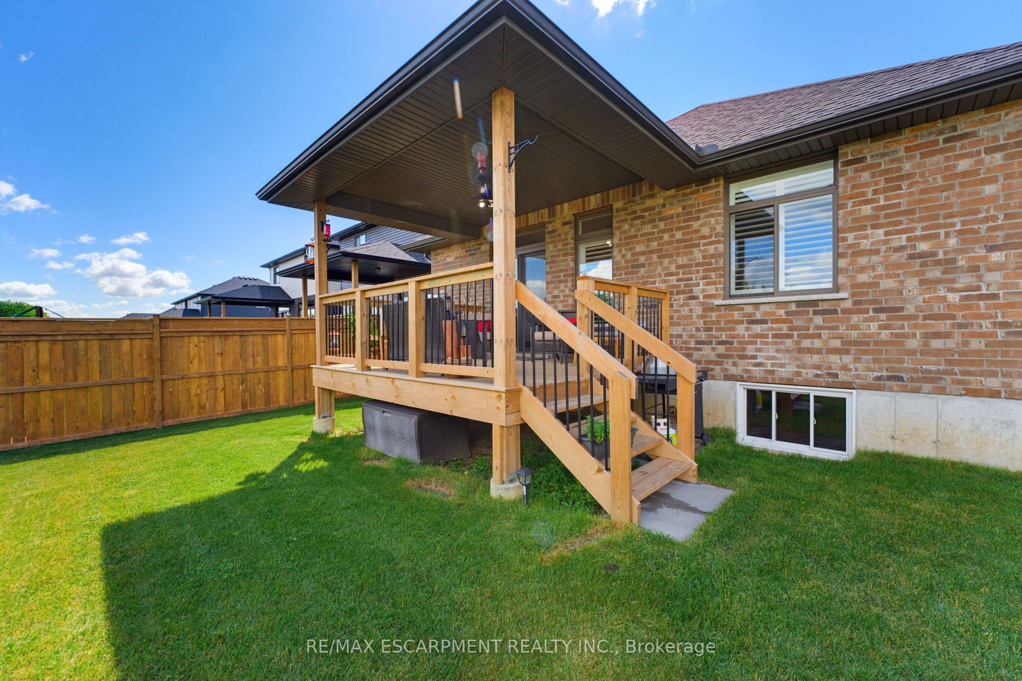 131 Craddock Boulevard Property Photo 30