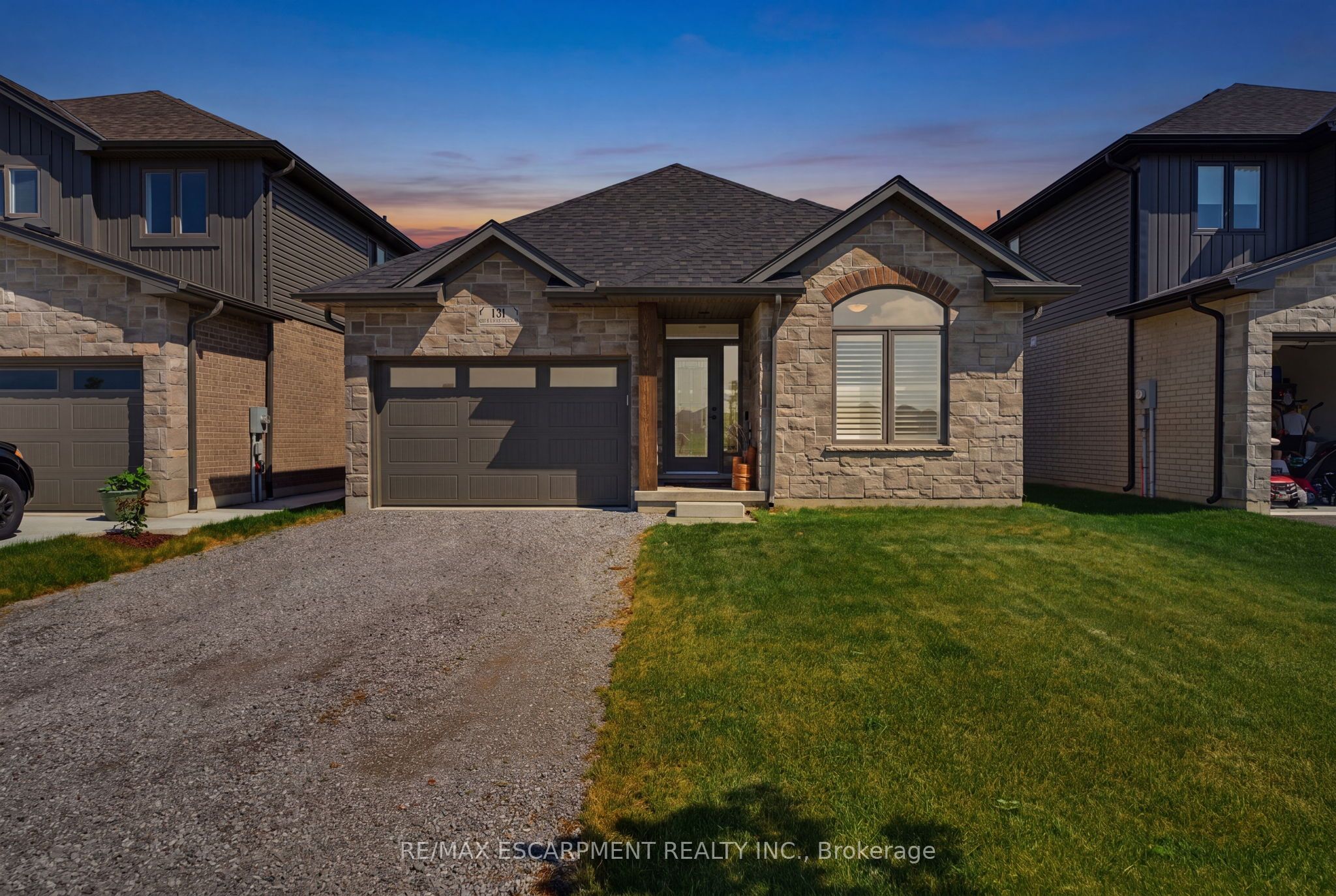 131 Craddock Boulevard Property Photo 35