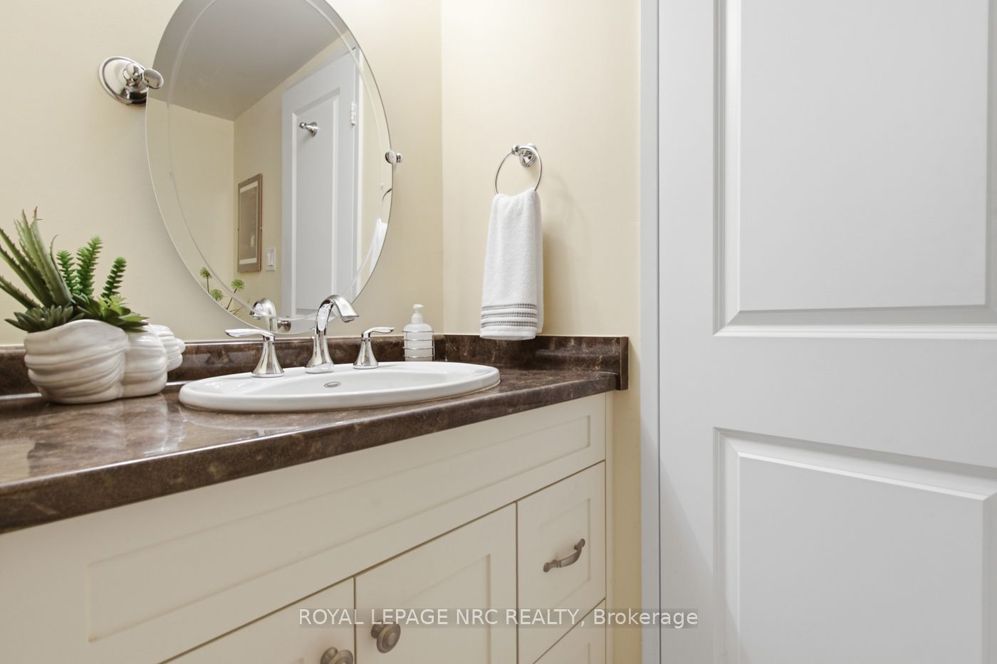 7 Gale Crescent N 1106 Property Photo 20