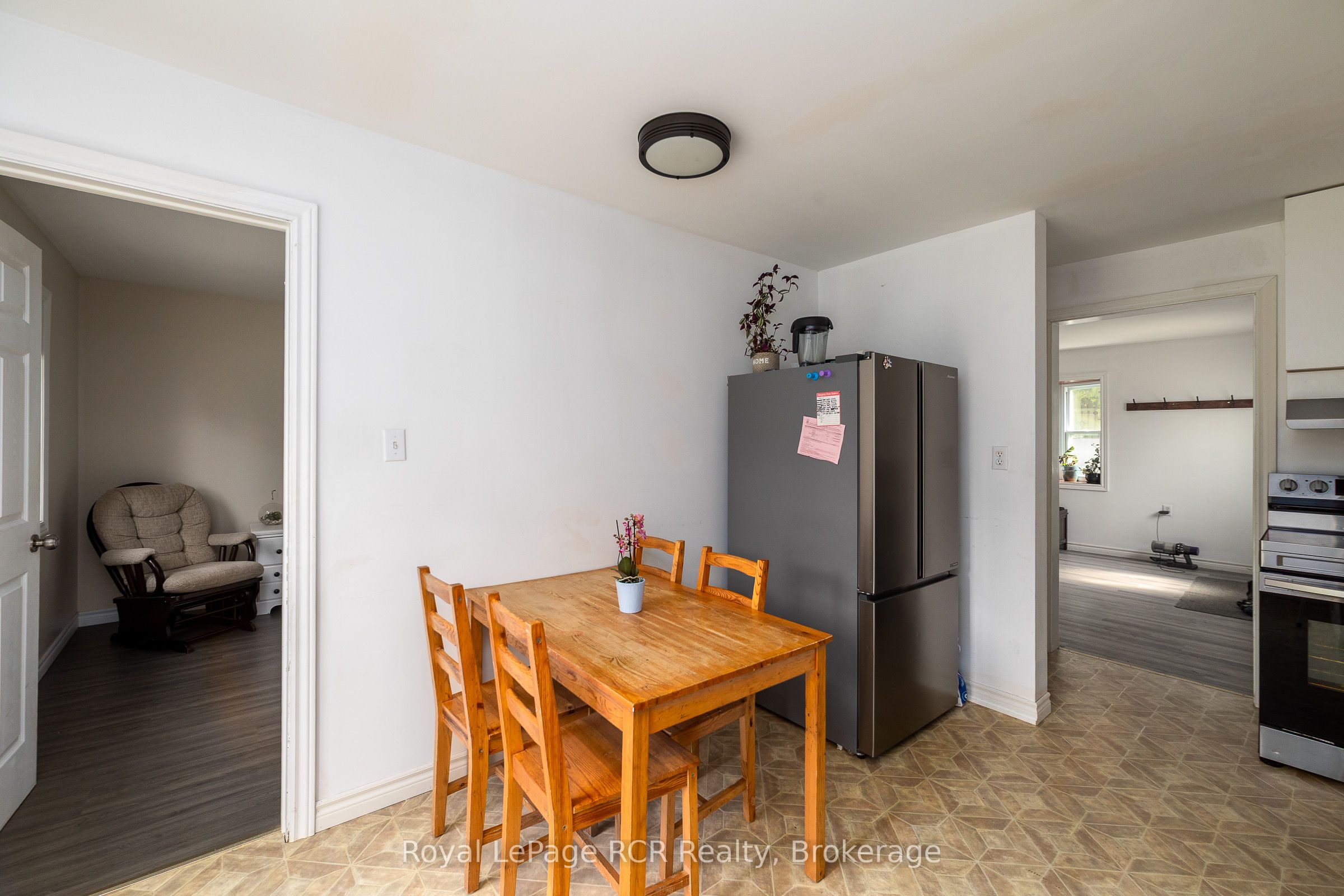 775355 Highway 10 Property Photo 12