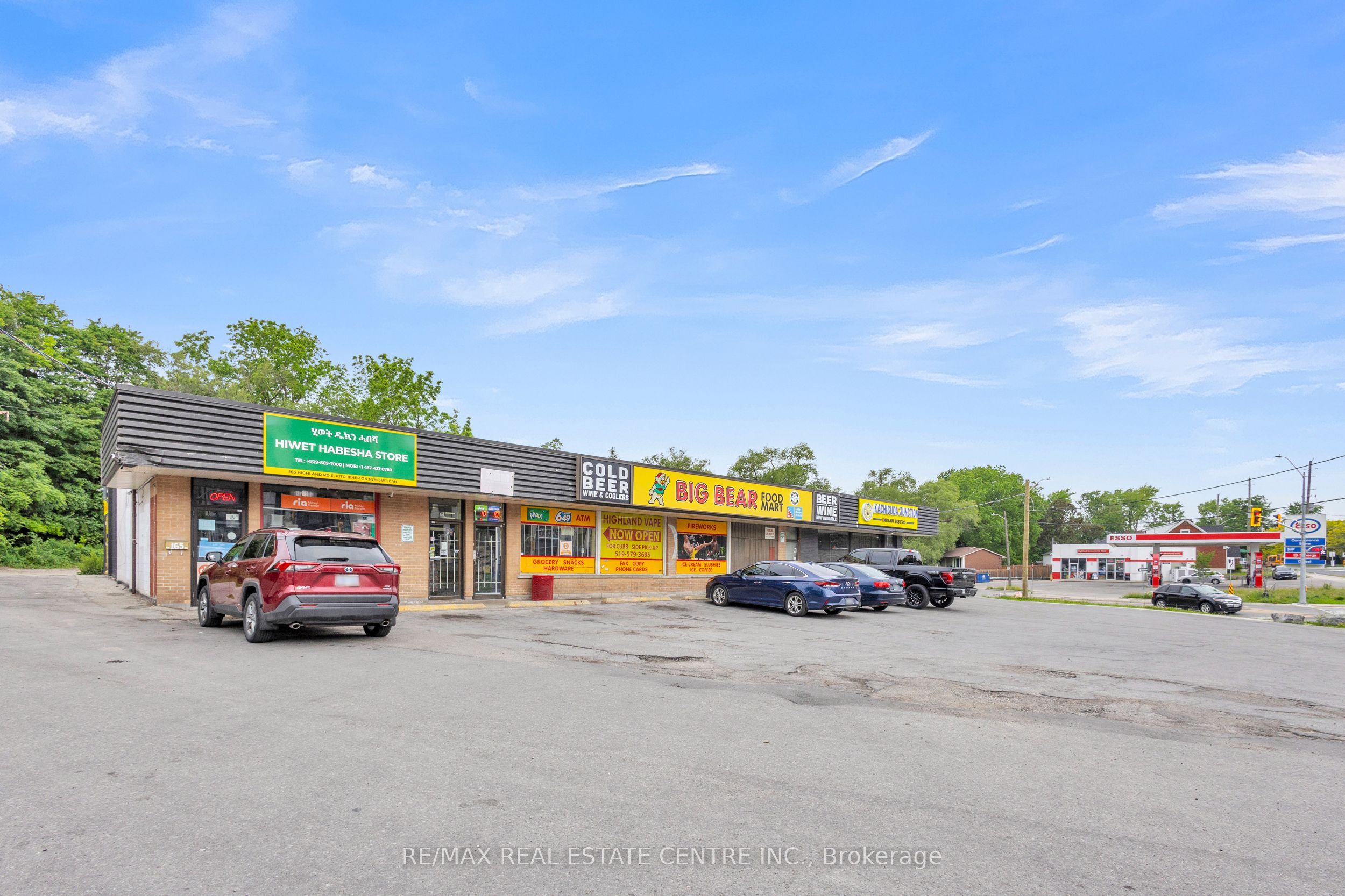 155 Highland Road E Property Photo 6