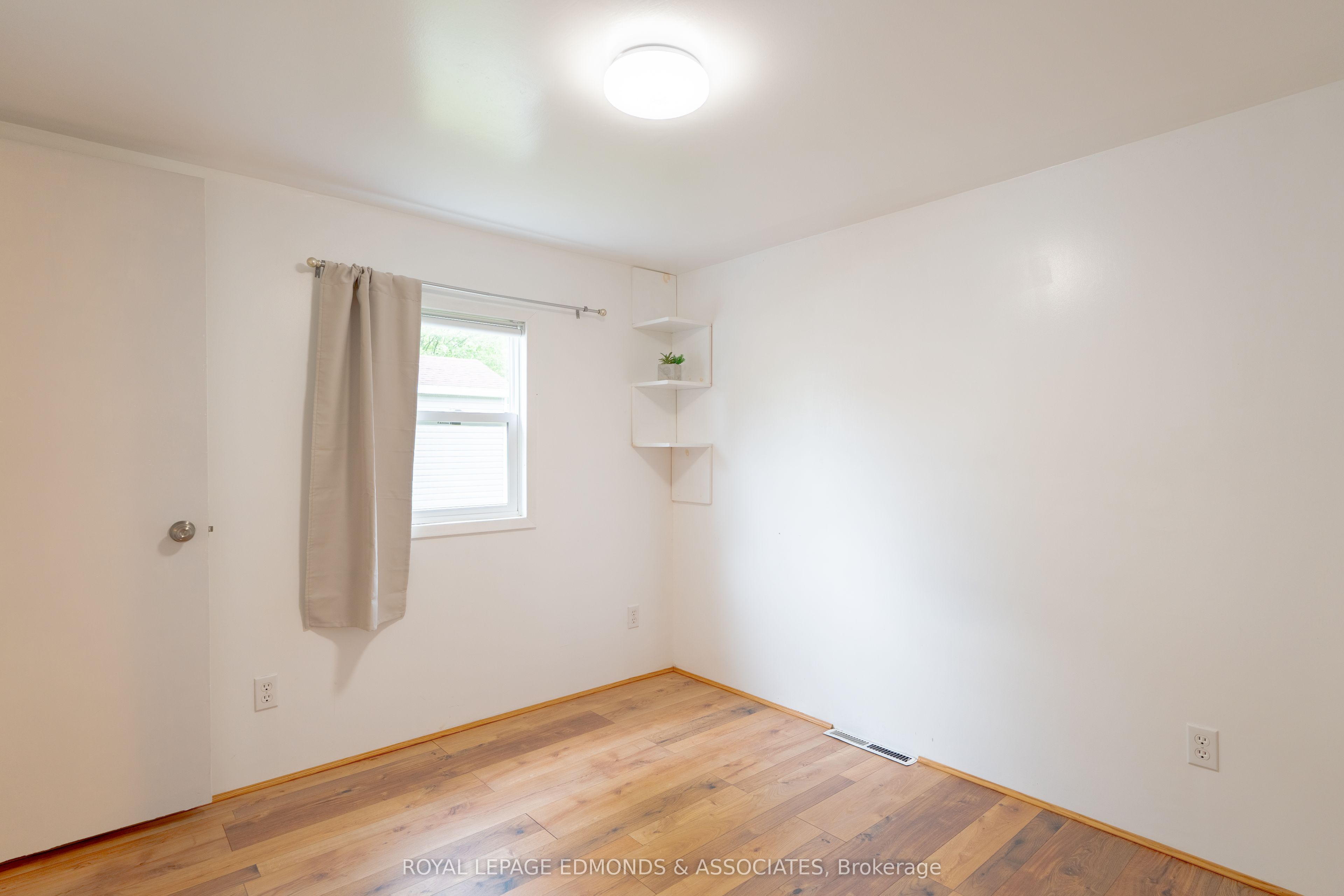 73 Pinehurst Estates Property Photo 20