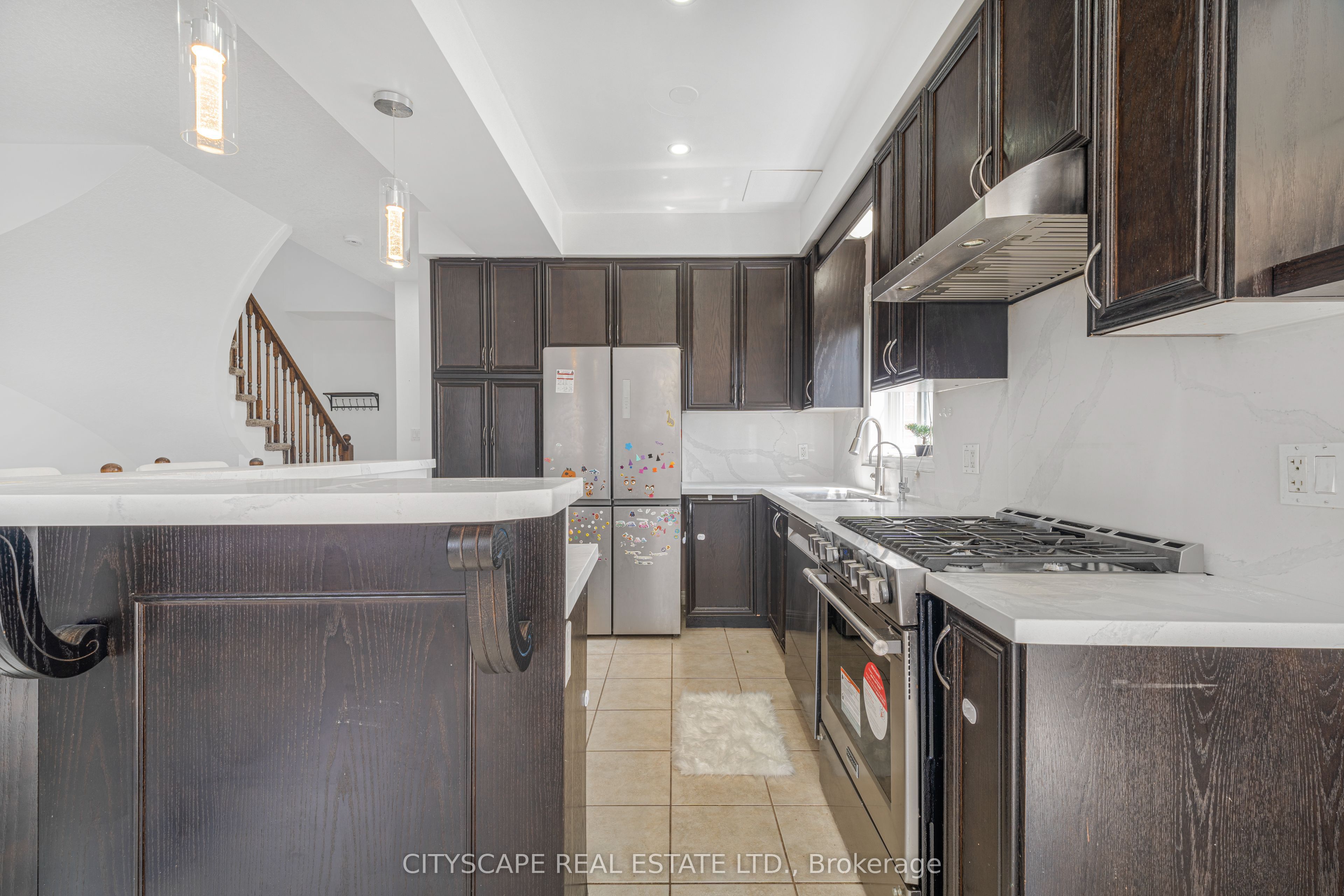 14 Redcedar Crescent Property Photo 8