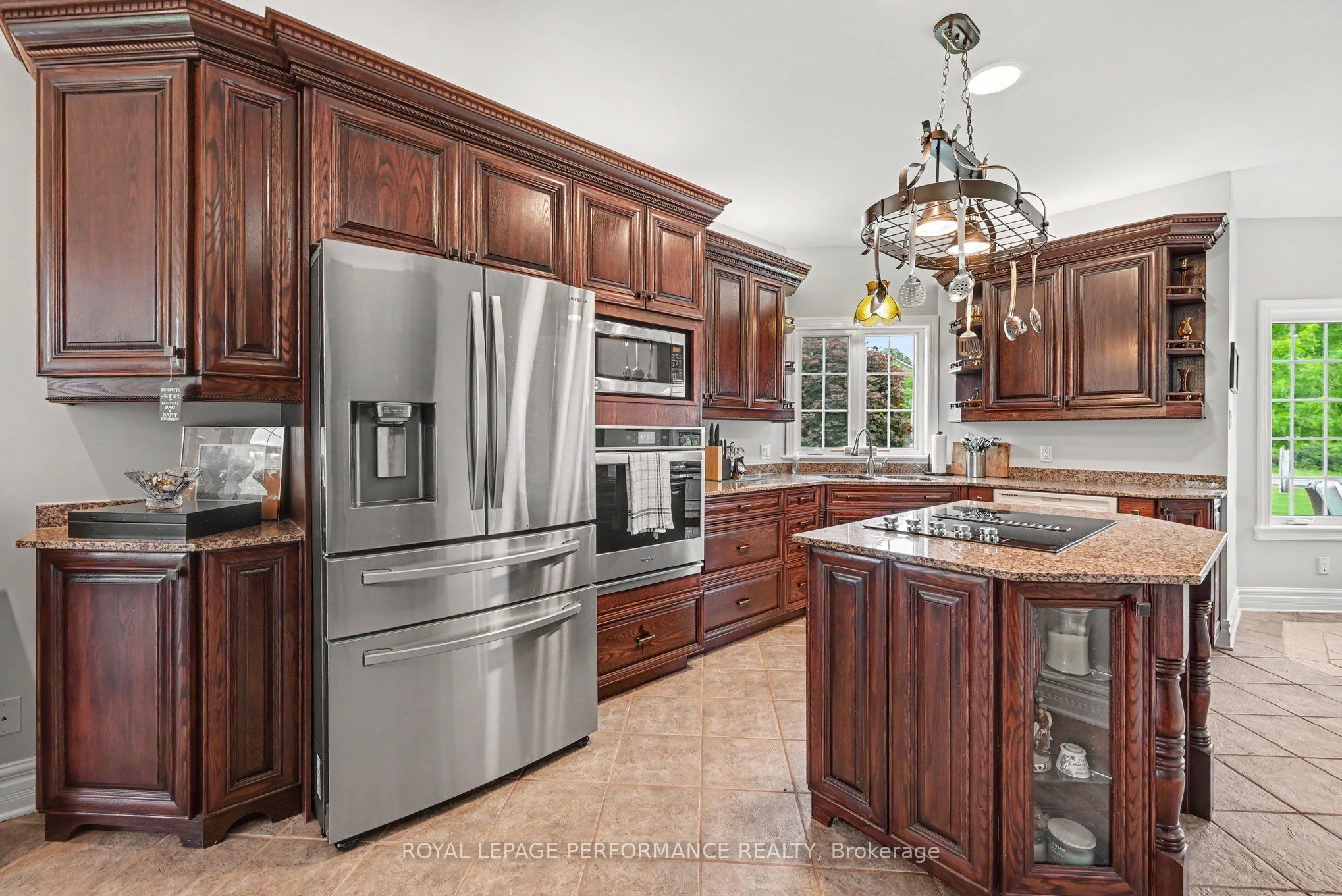 18 Chantine Drive Property Photo 15
