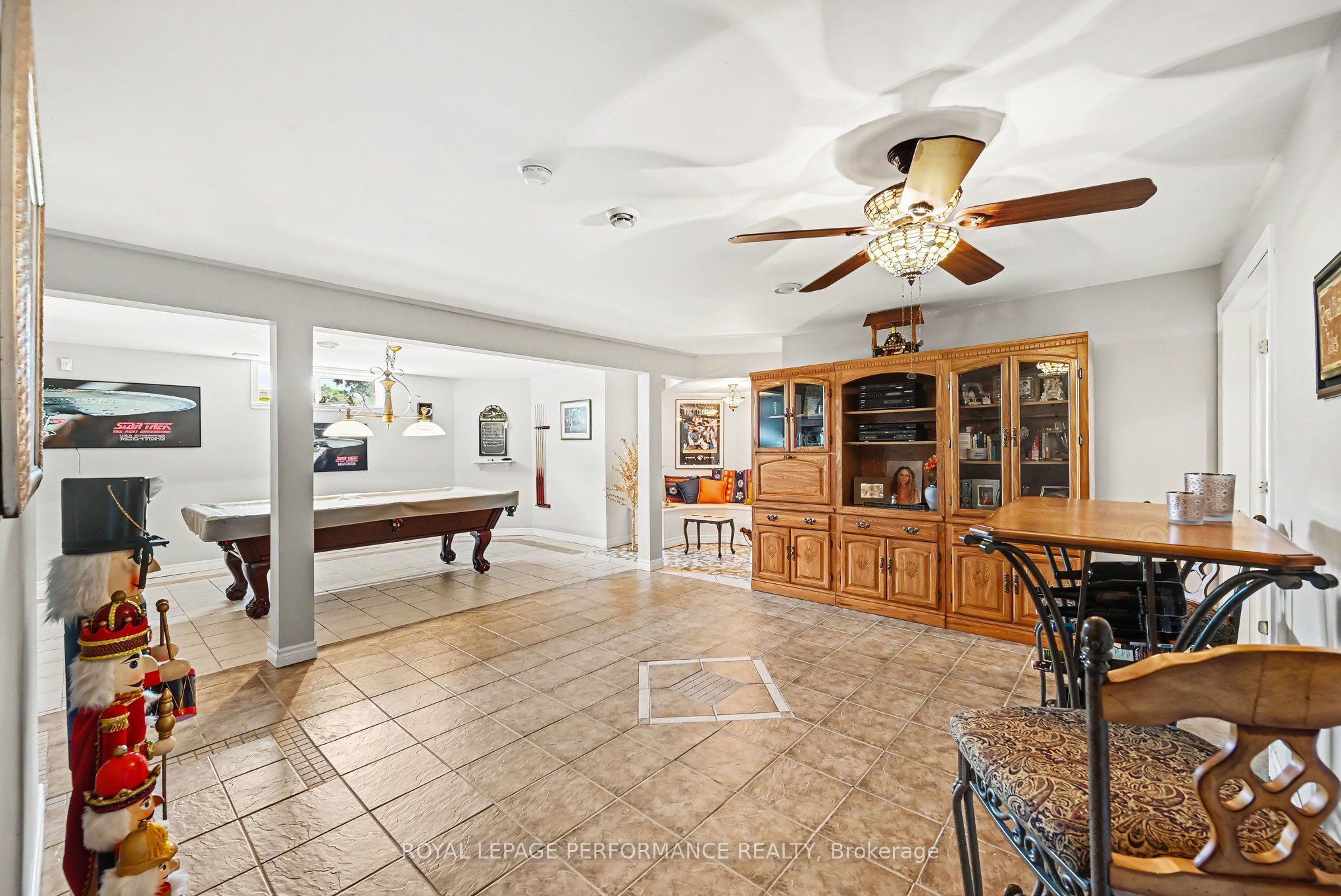 18 Chantine Drive Property Photo 34