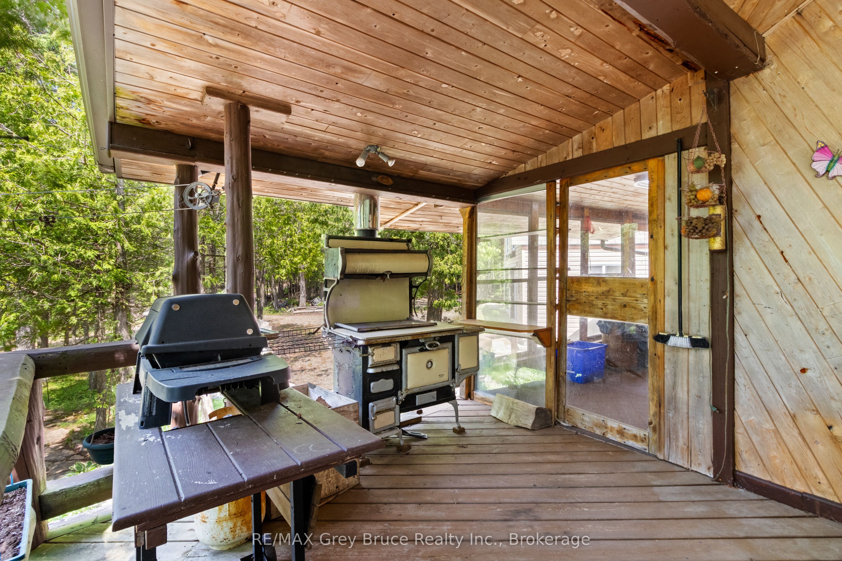 27 Hope Drive Property Photo 16