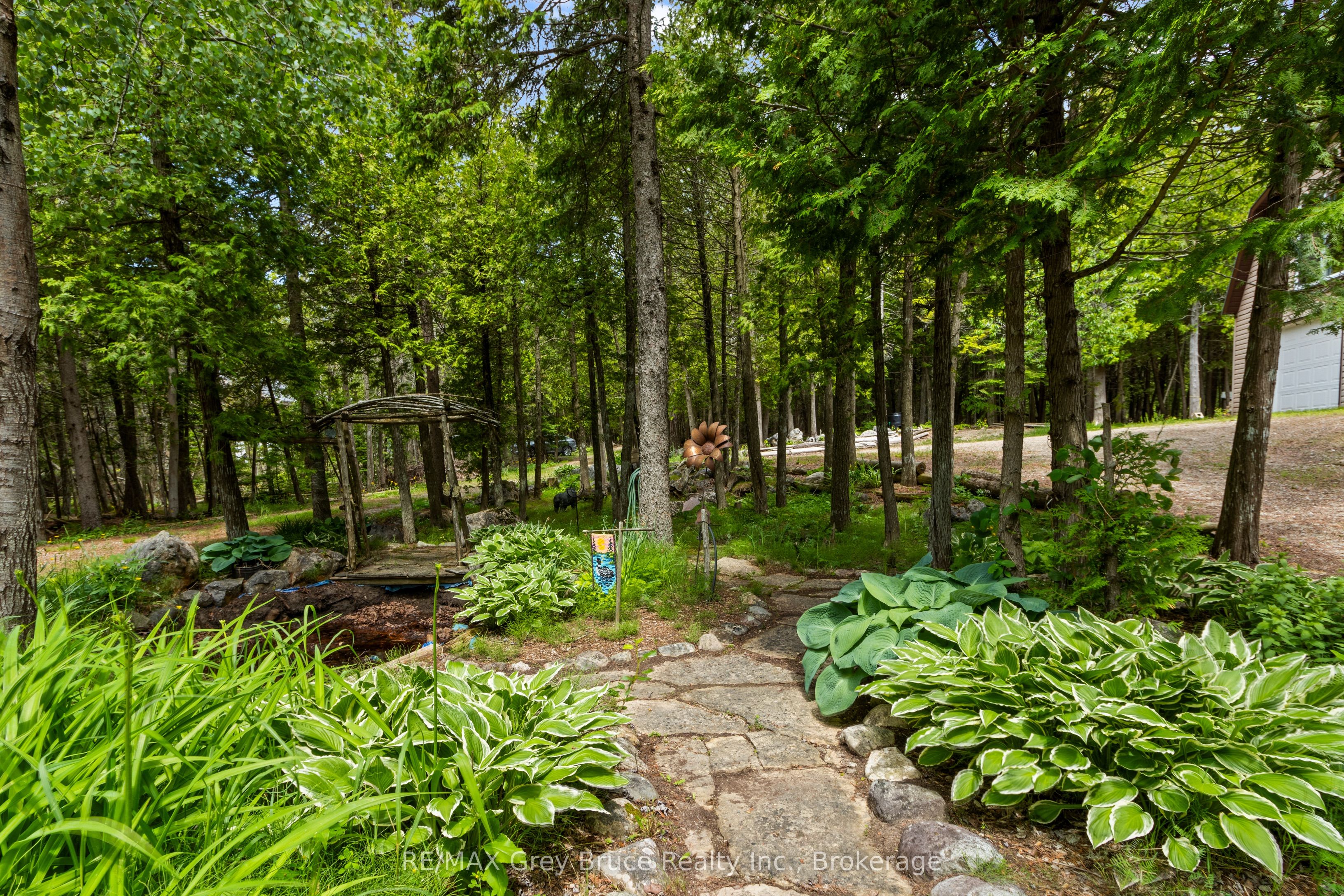 27 Hope Drive Property Photo 43
