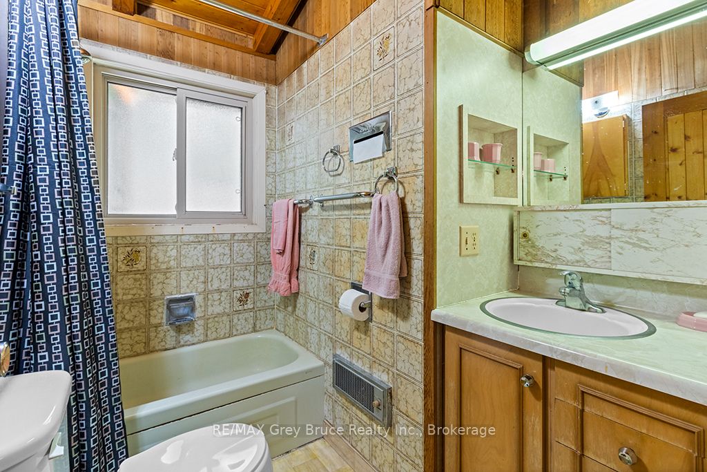 26 Bridge Street Property Photo 21