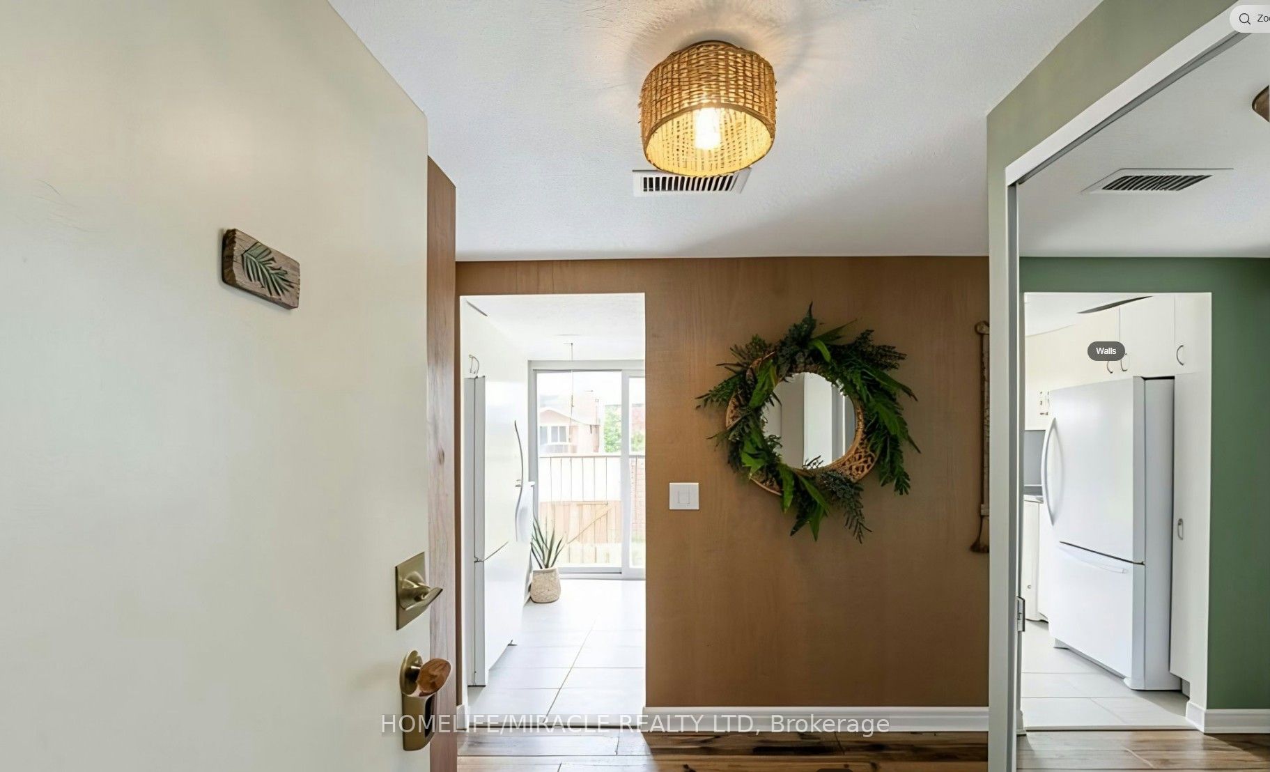 4872 Valley Way 201 Property Photo 2