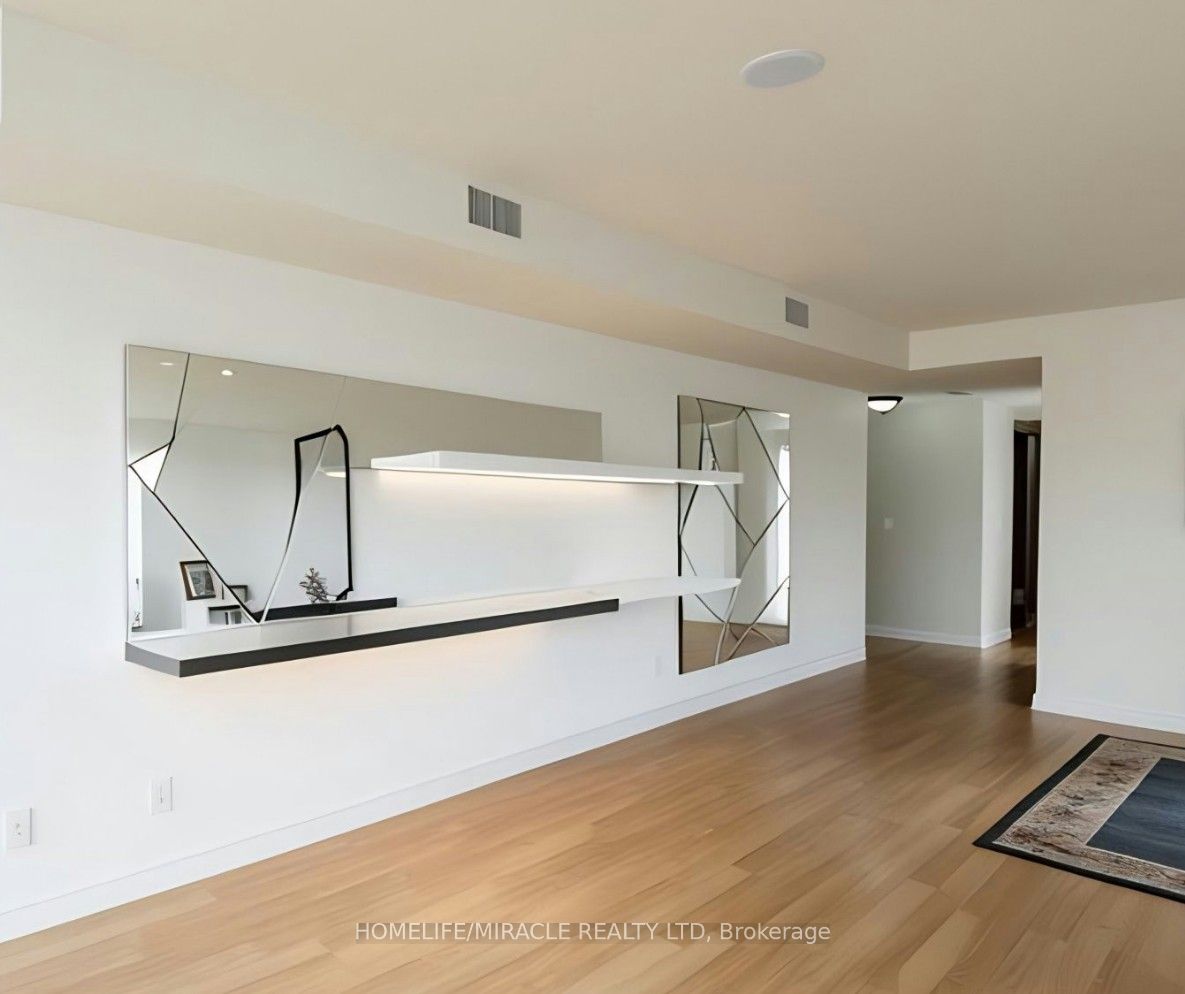 4872 Valley Way 201 Property Photo 8